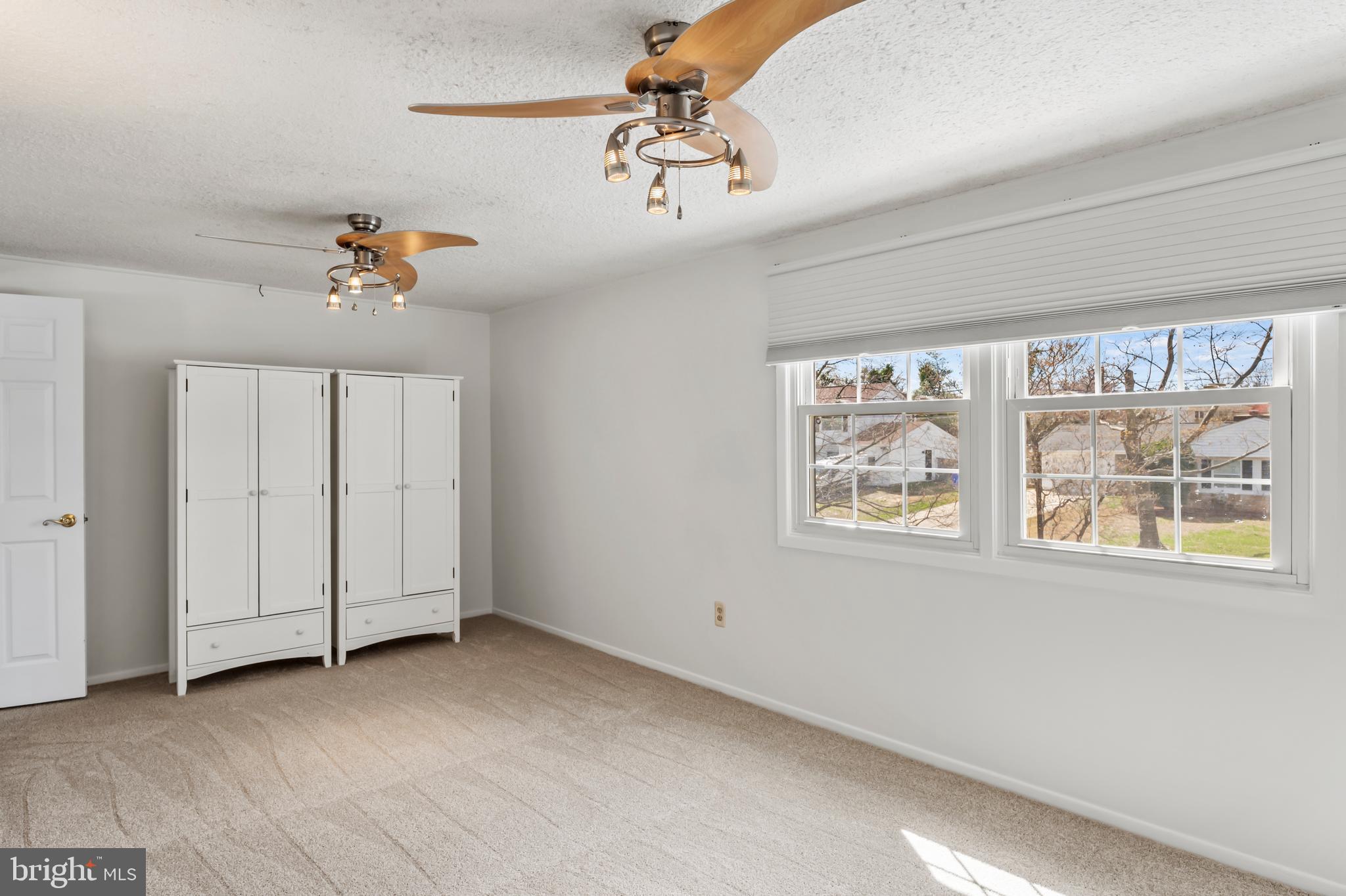 MEADOWBROOK AT BELAIR - Residential