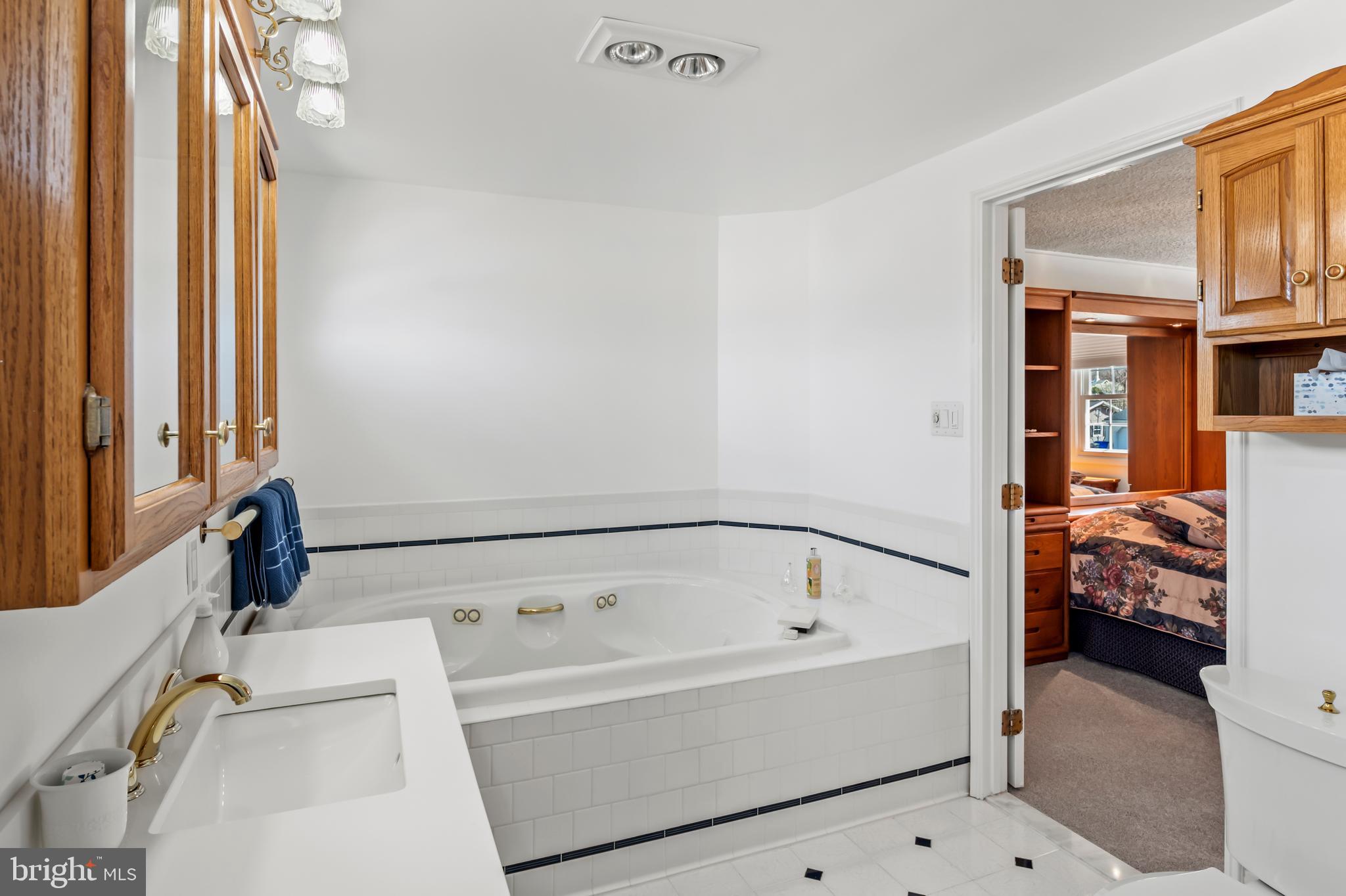 MEADOWBROOK AT BELAIR - Residential