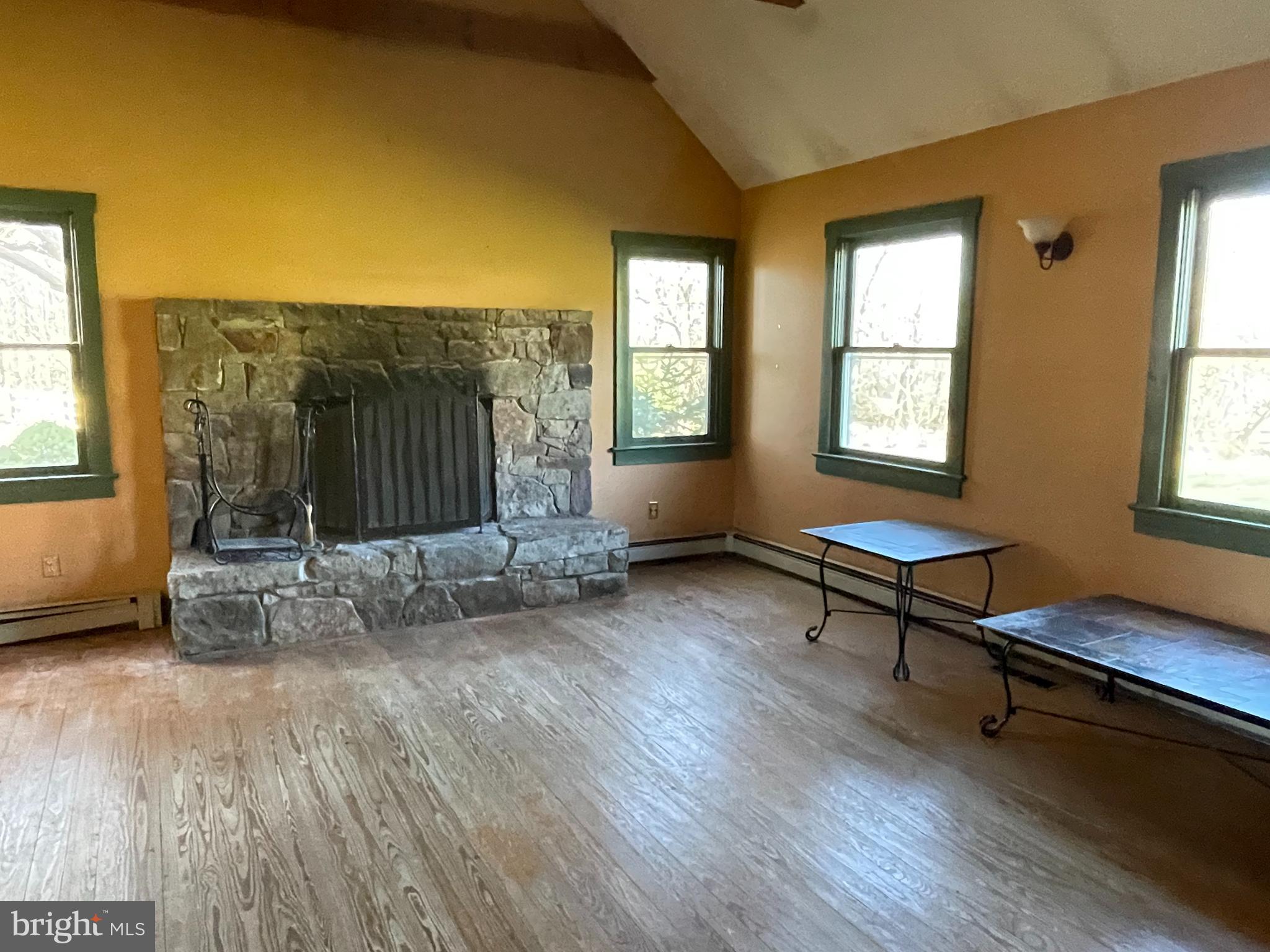 GLENAMBLER - Residential