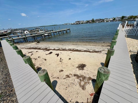 Condo For Sale - 214 W Ship Bottom Avenue #2<br/> SHIP BOTTOM, NJ 08008