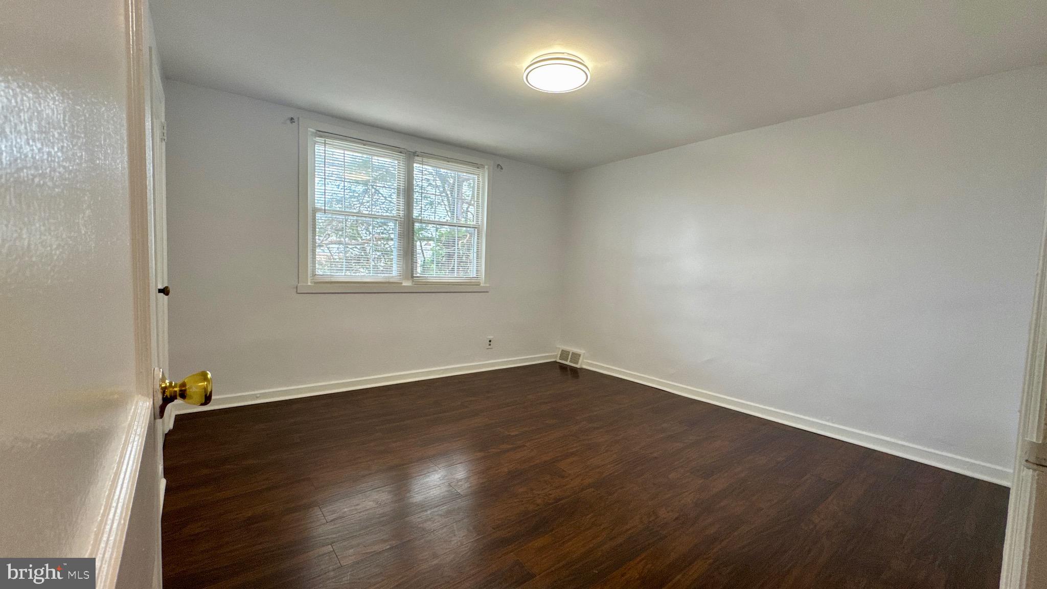 TACONY - Residential Lease