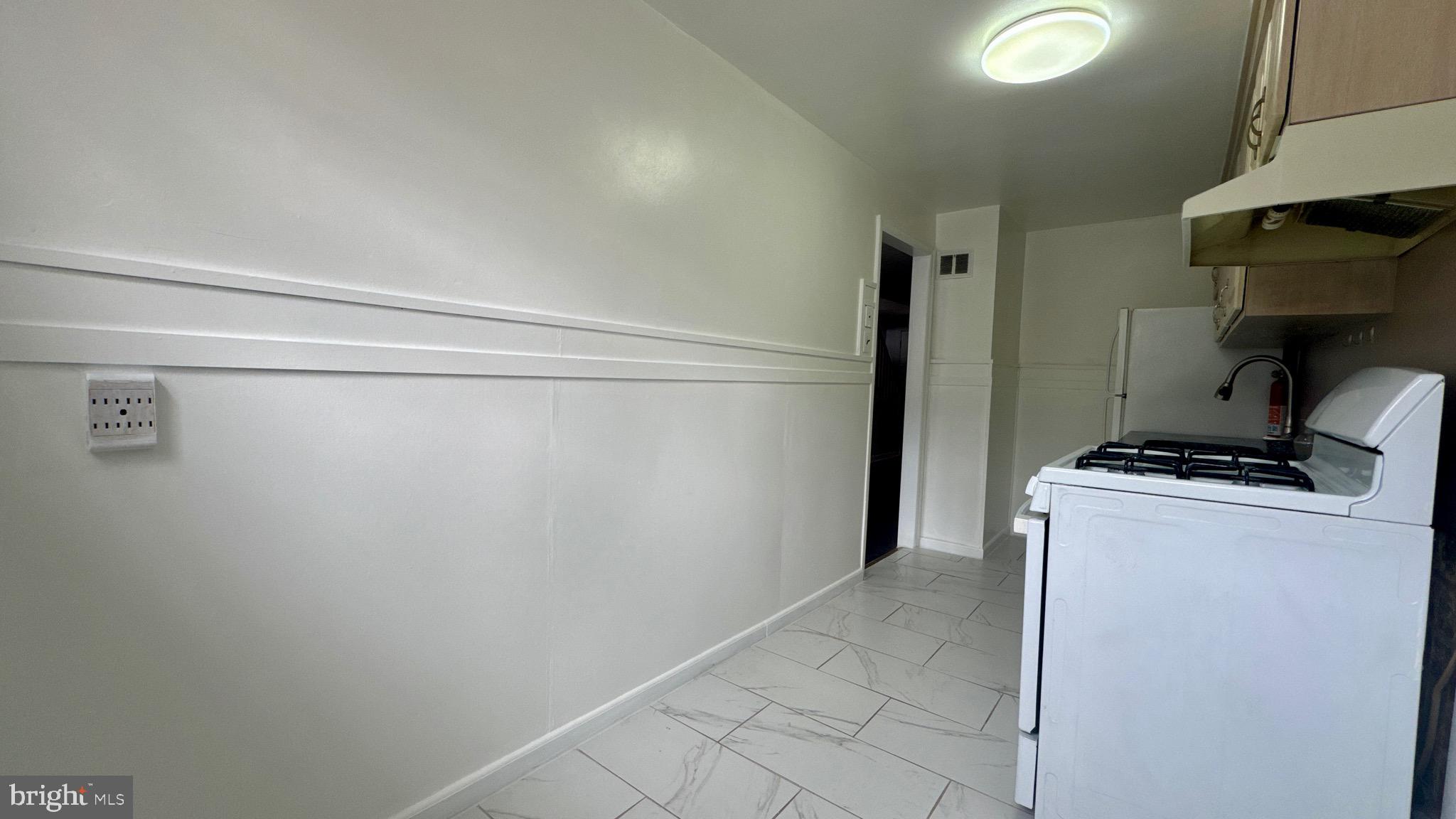 TACONY - Residential Lease