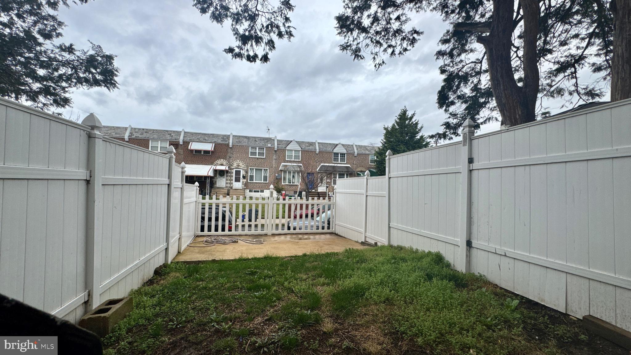 TACONY - Residential Lease