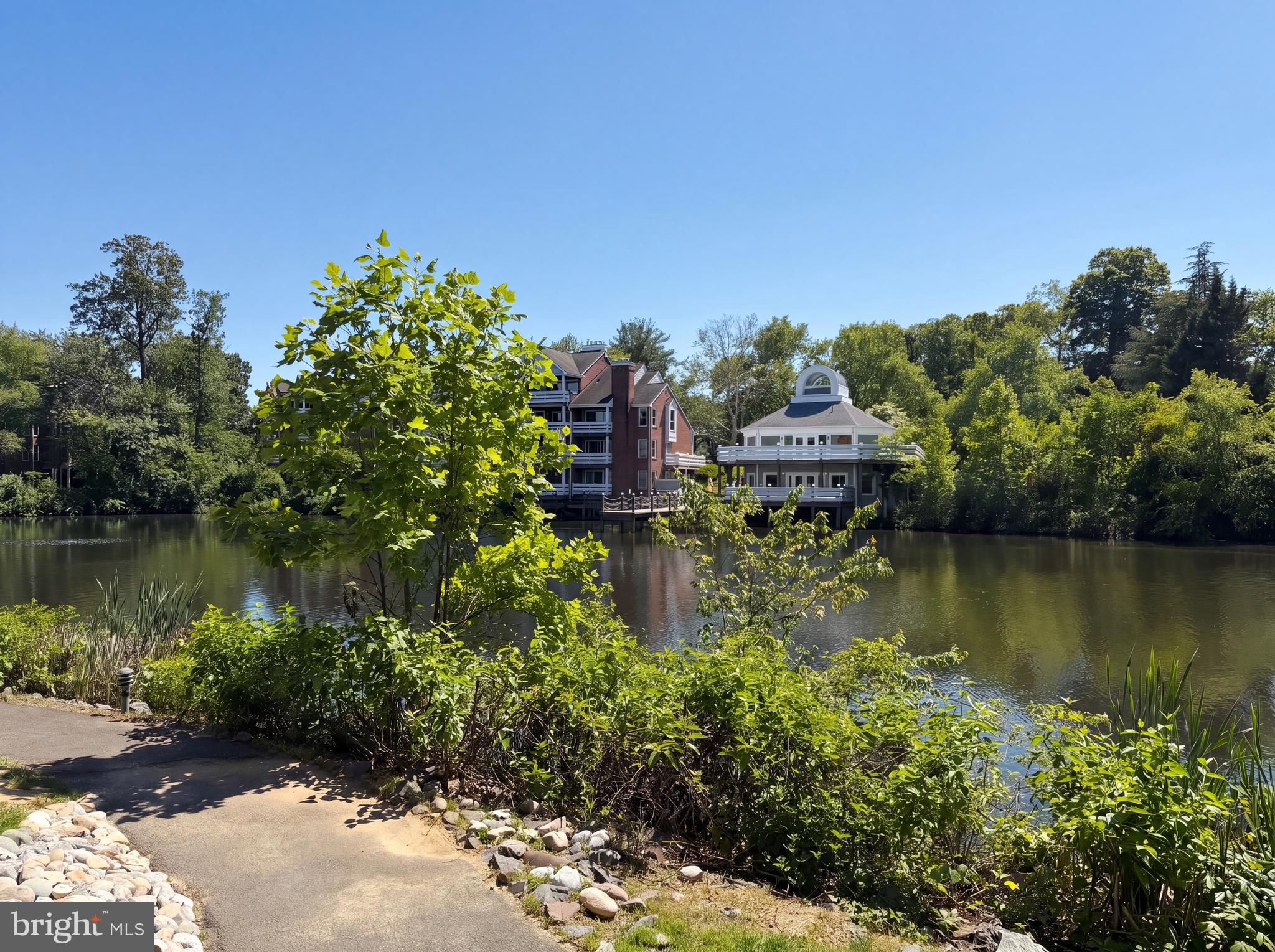 YACHT CLUB AT SEQUOIA VILLAGE - Residential