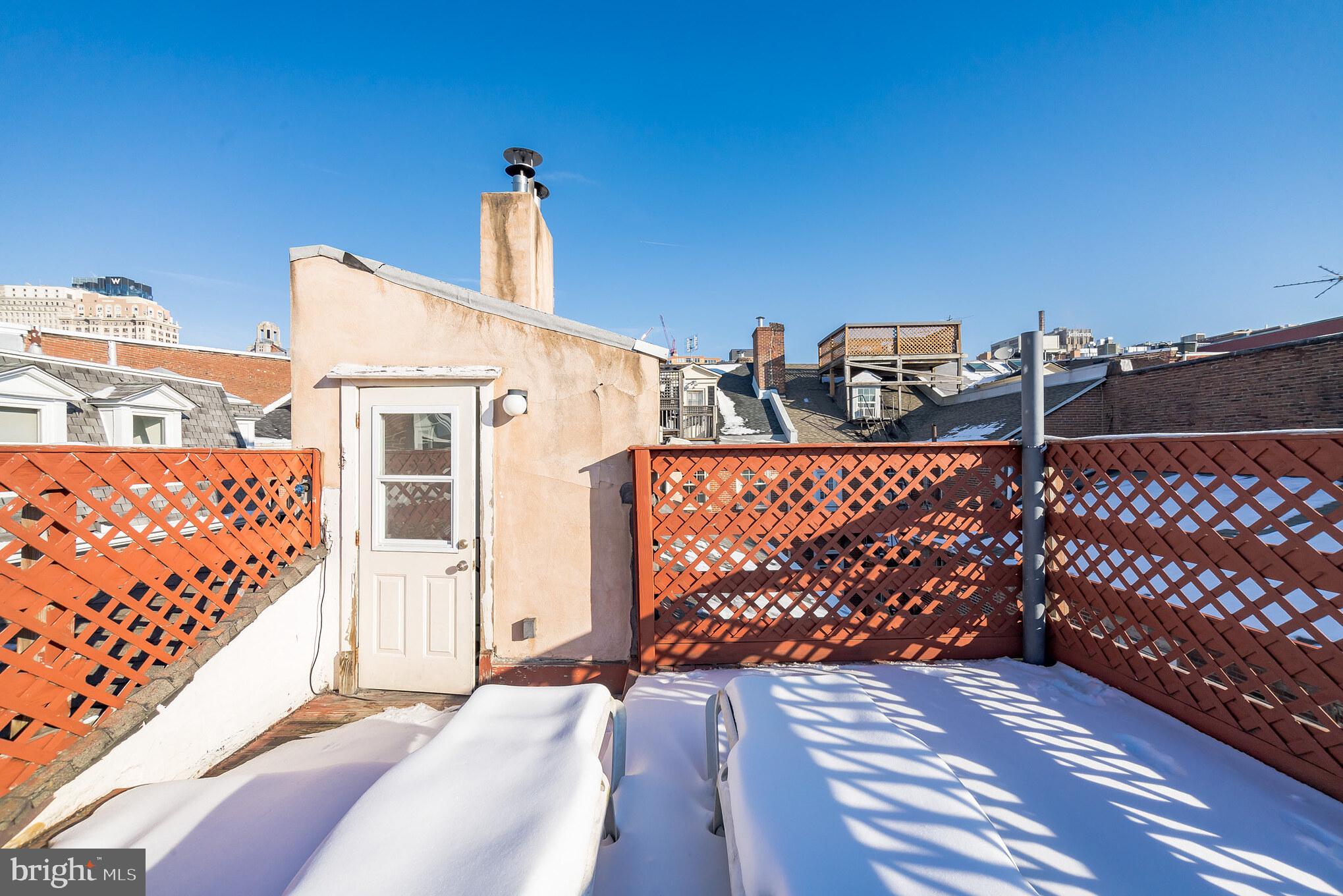 WASHINGTON SQ WEST - Residential Lease