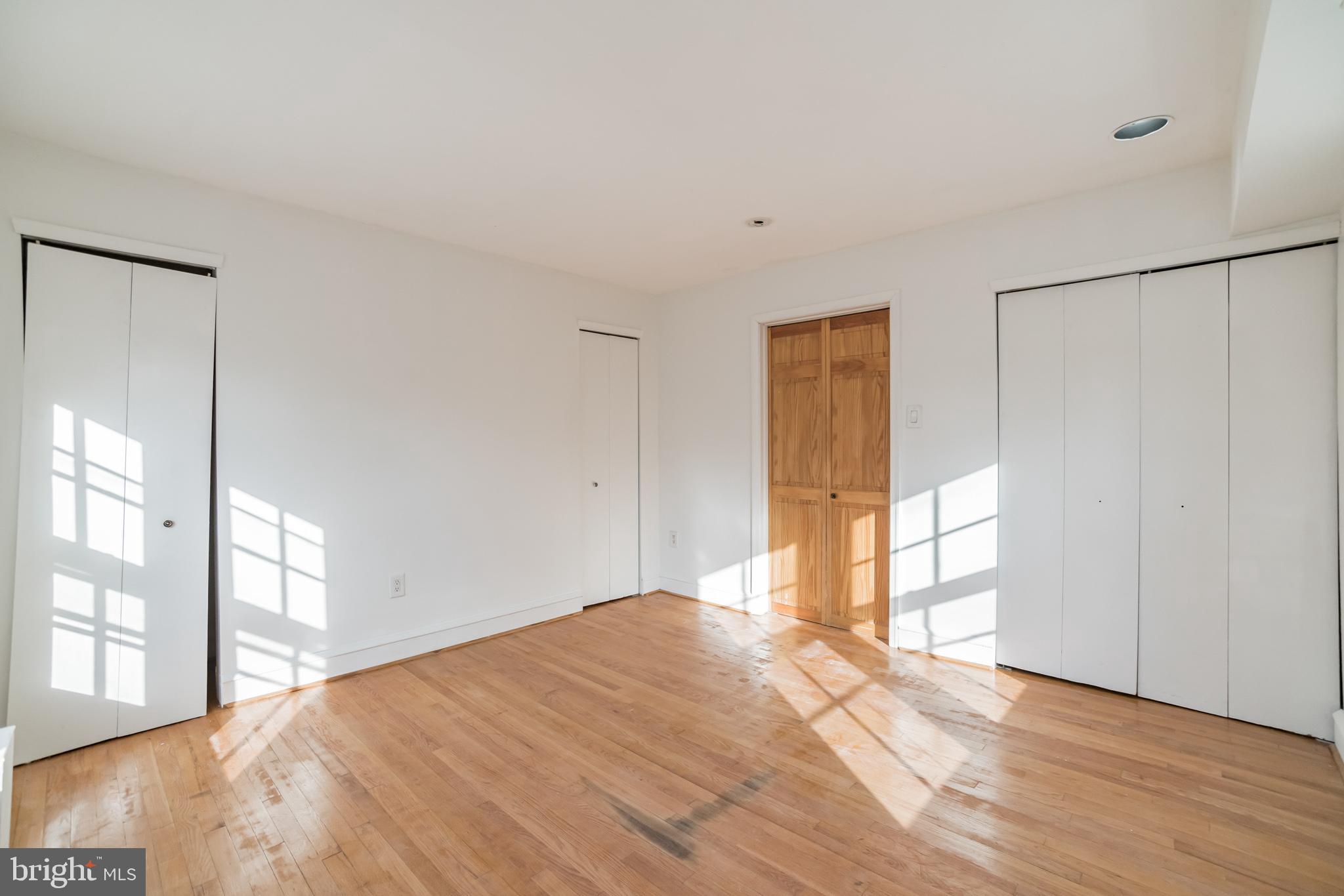 WASHINGTON SQ WEST - Residential Lease