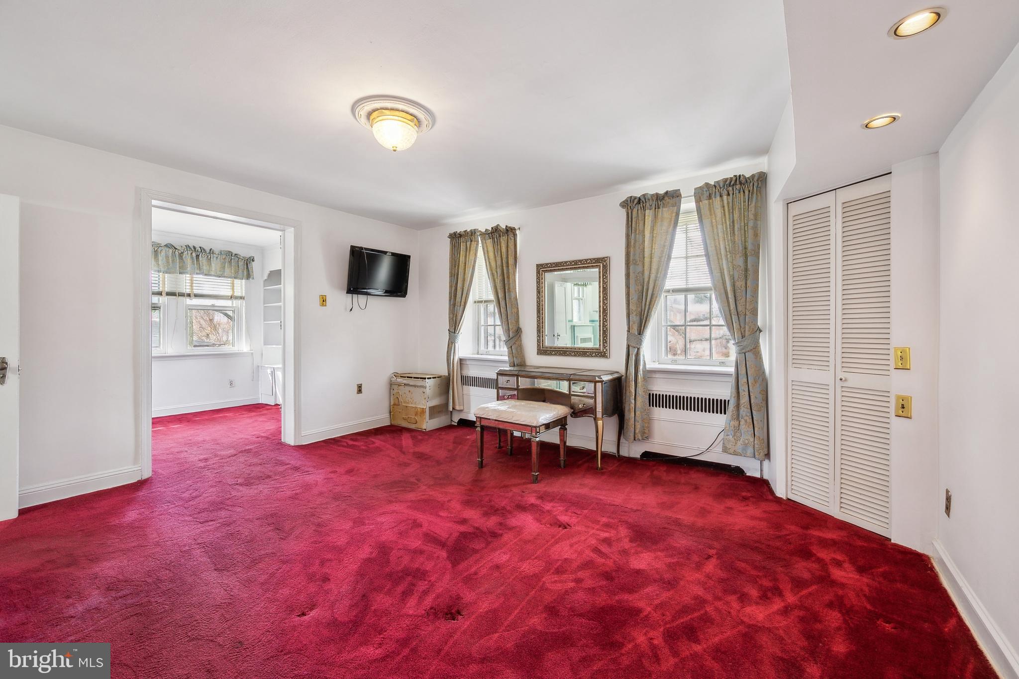 EAST MT AIRY - Residential