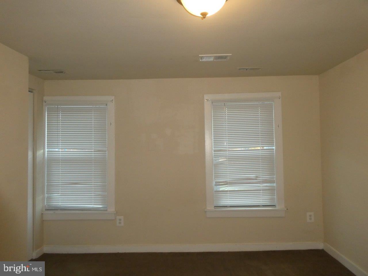 LAUREL ADDITION - Residential Lease