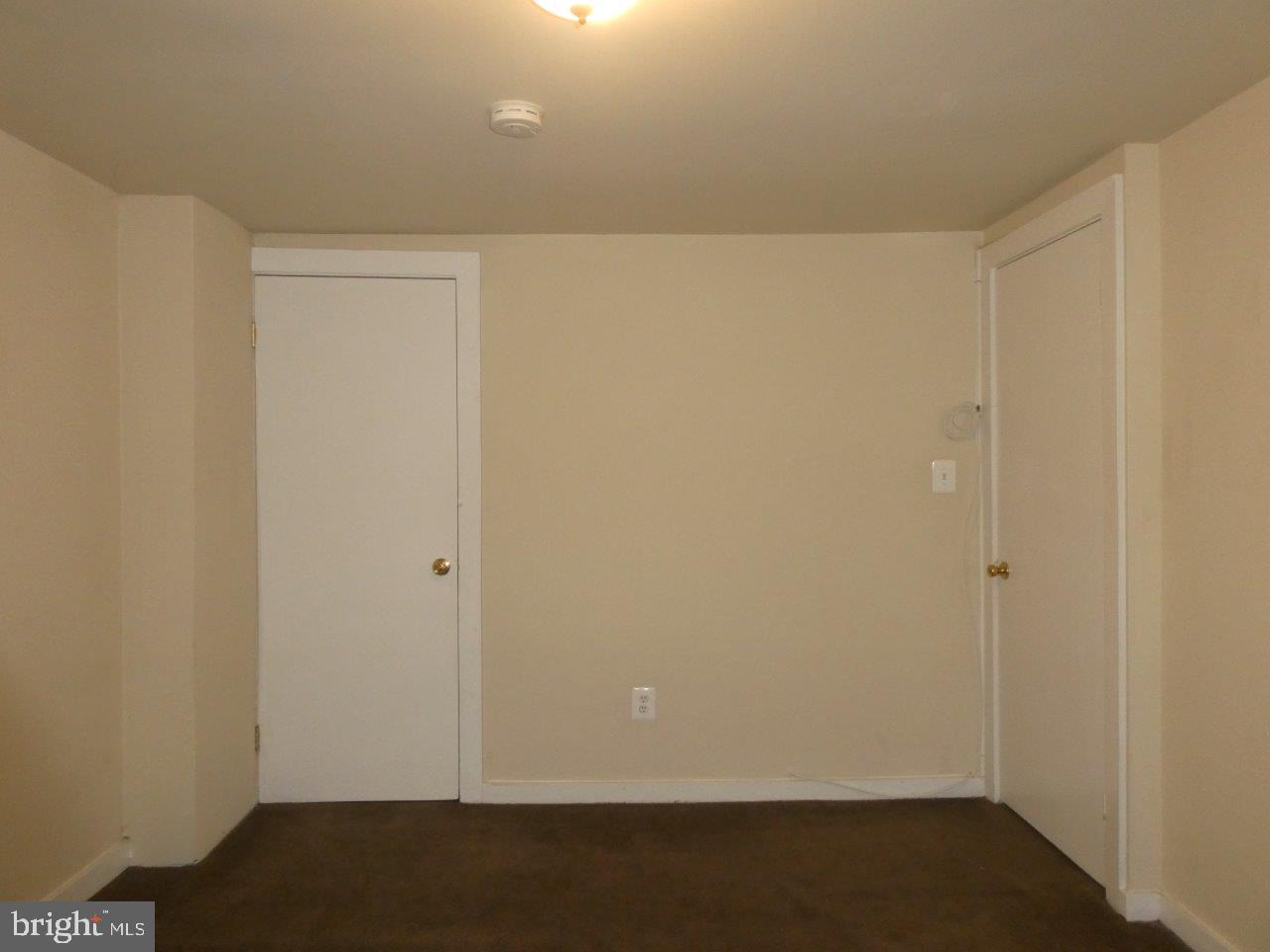 LAUREL ADDITION - Residential Lease