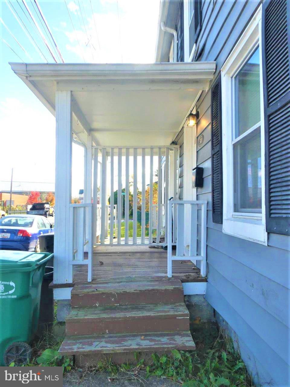 LAUREL ADDITION - Residential Lease