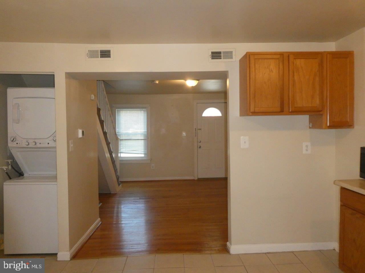 LAUREL ADDITION - Residential Lease