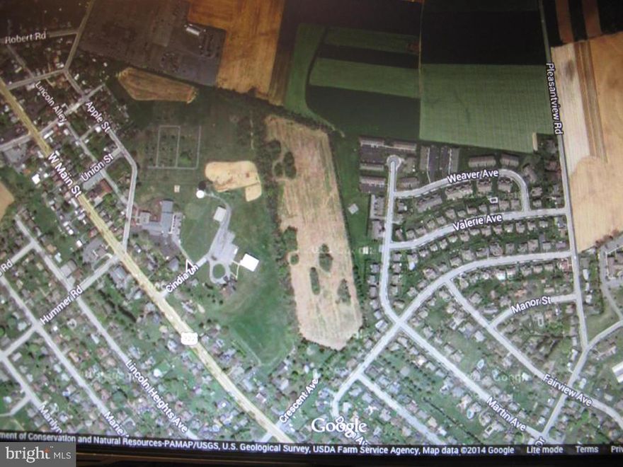 Unimproved property situated partly in the Ephrata Borough and partly in Ephrata Township containing 18.9860 acres more or less. Prime Development Property! Buyer must attain right-of-way access.