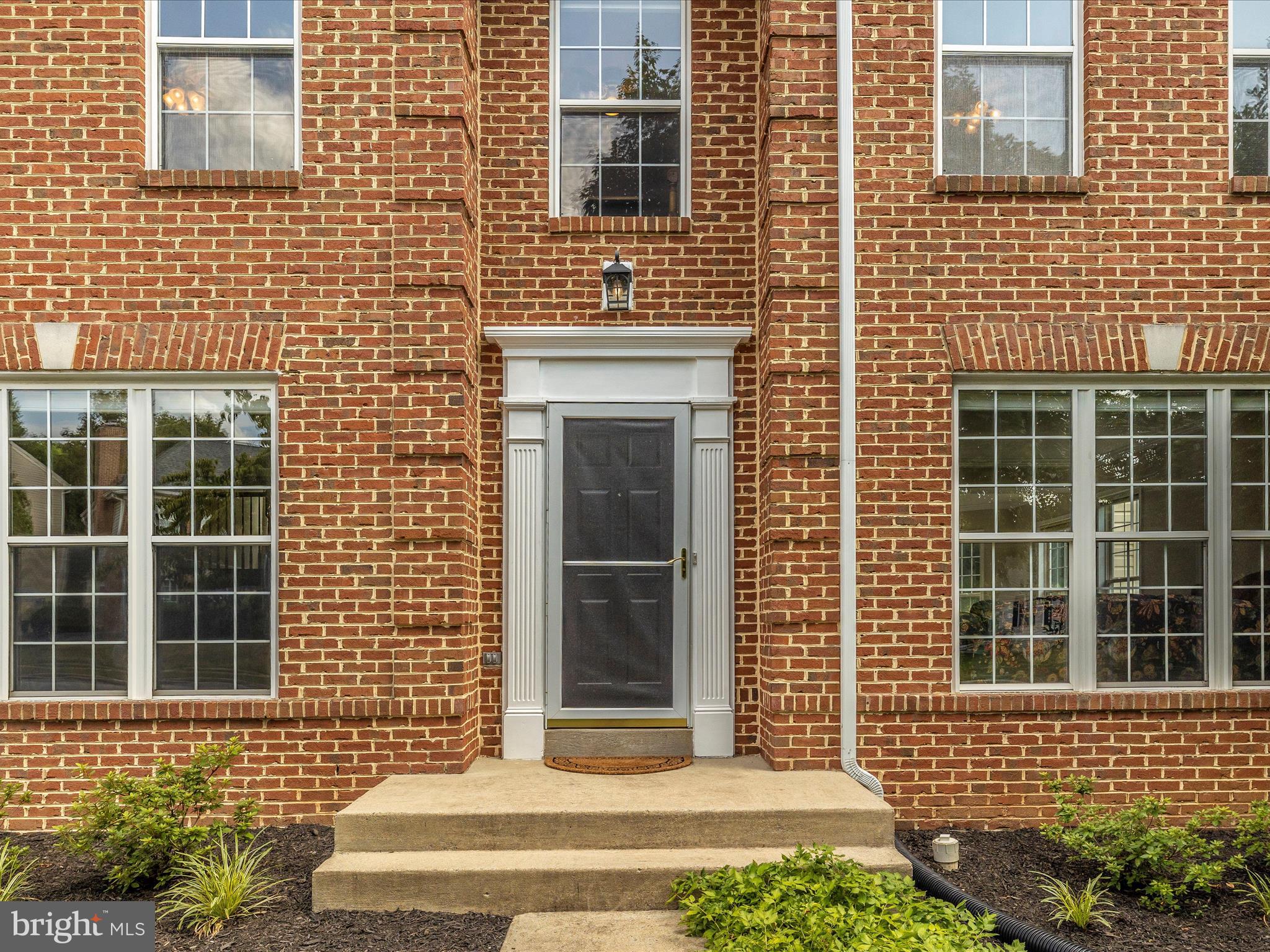 SPRING RIDGE - Residential