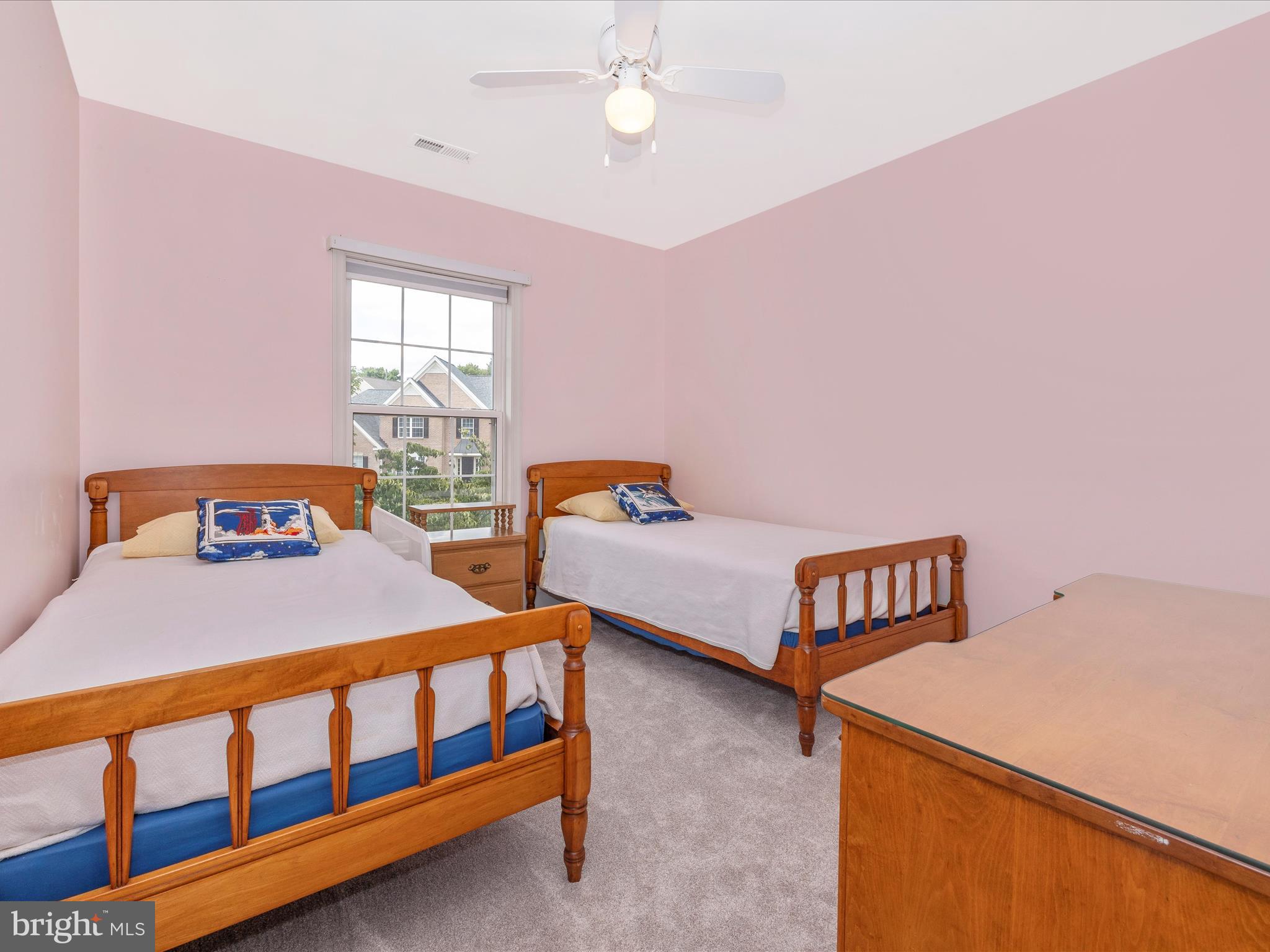 SPRING RIDGE - Residential