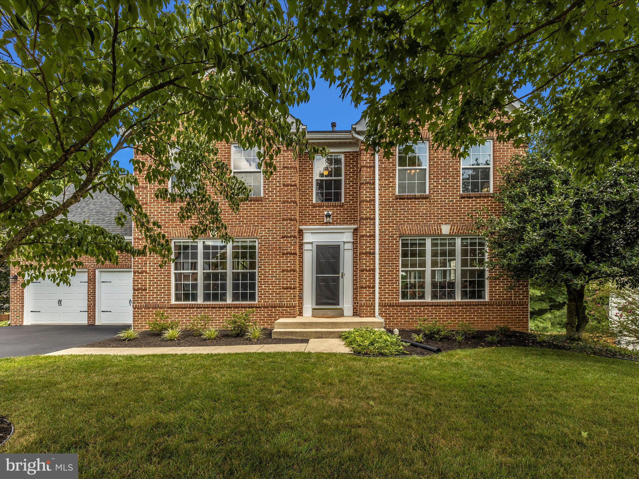 SPRING RIDGE - Residential