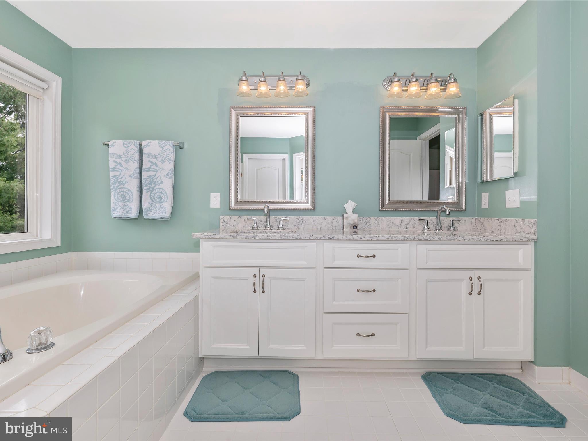 SPRING RIDGE - Residential