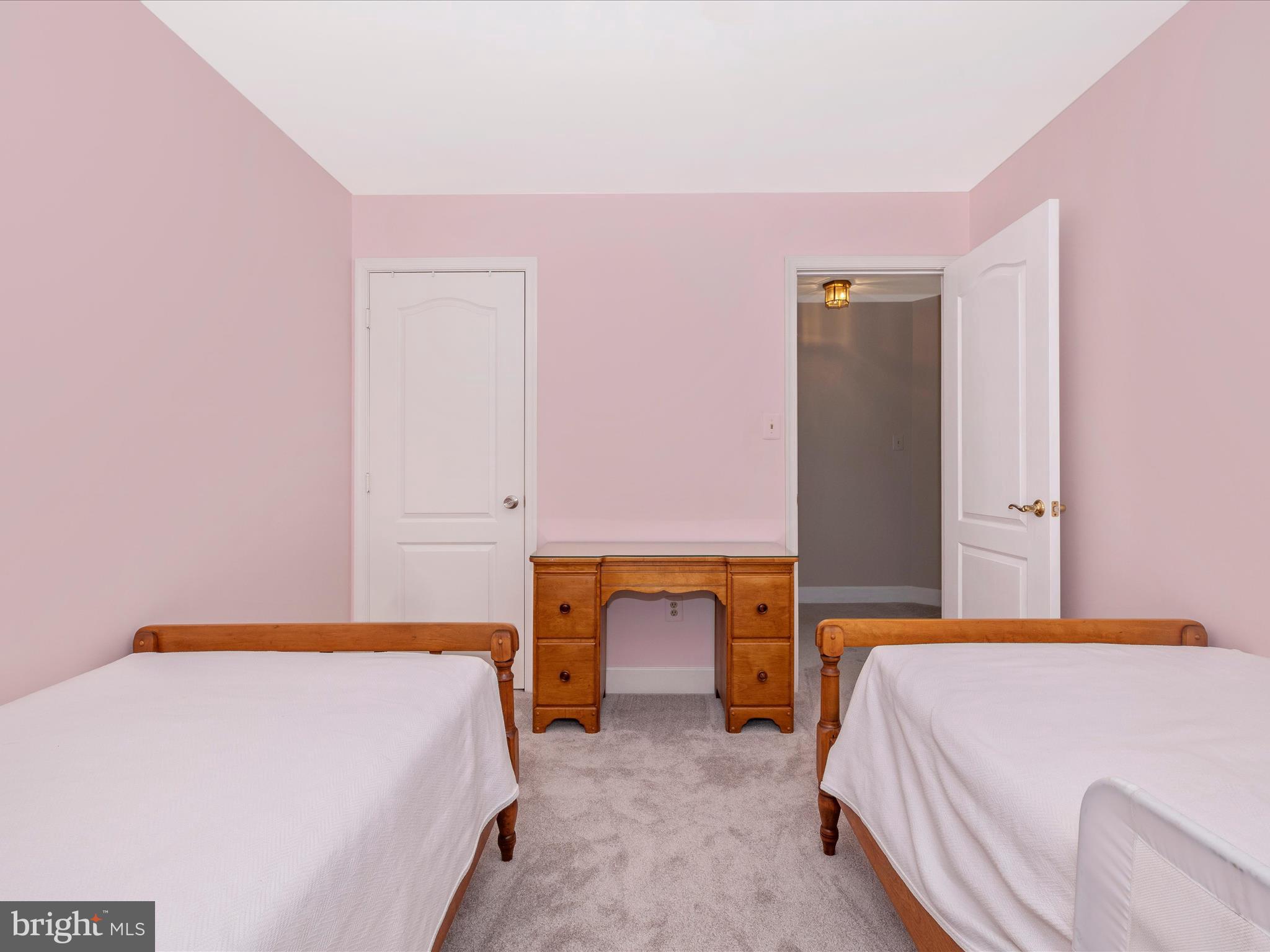 SPRING RIDGE - Residential