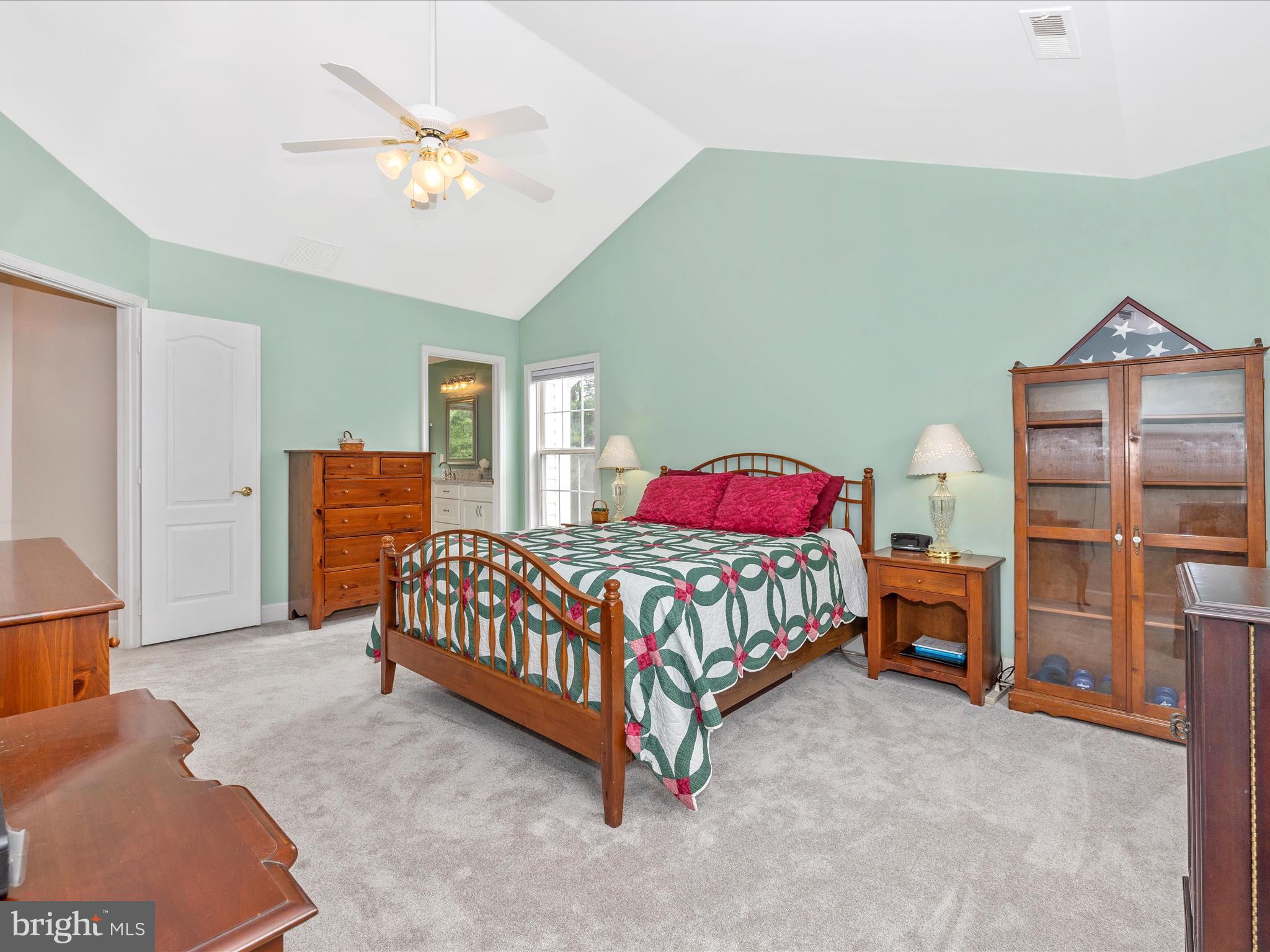 SPRING RIDGE - Residential