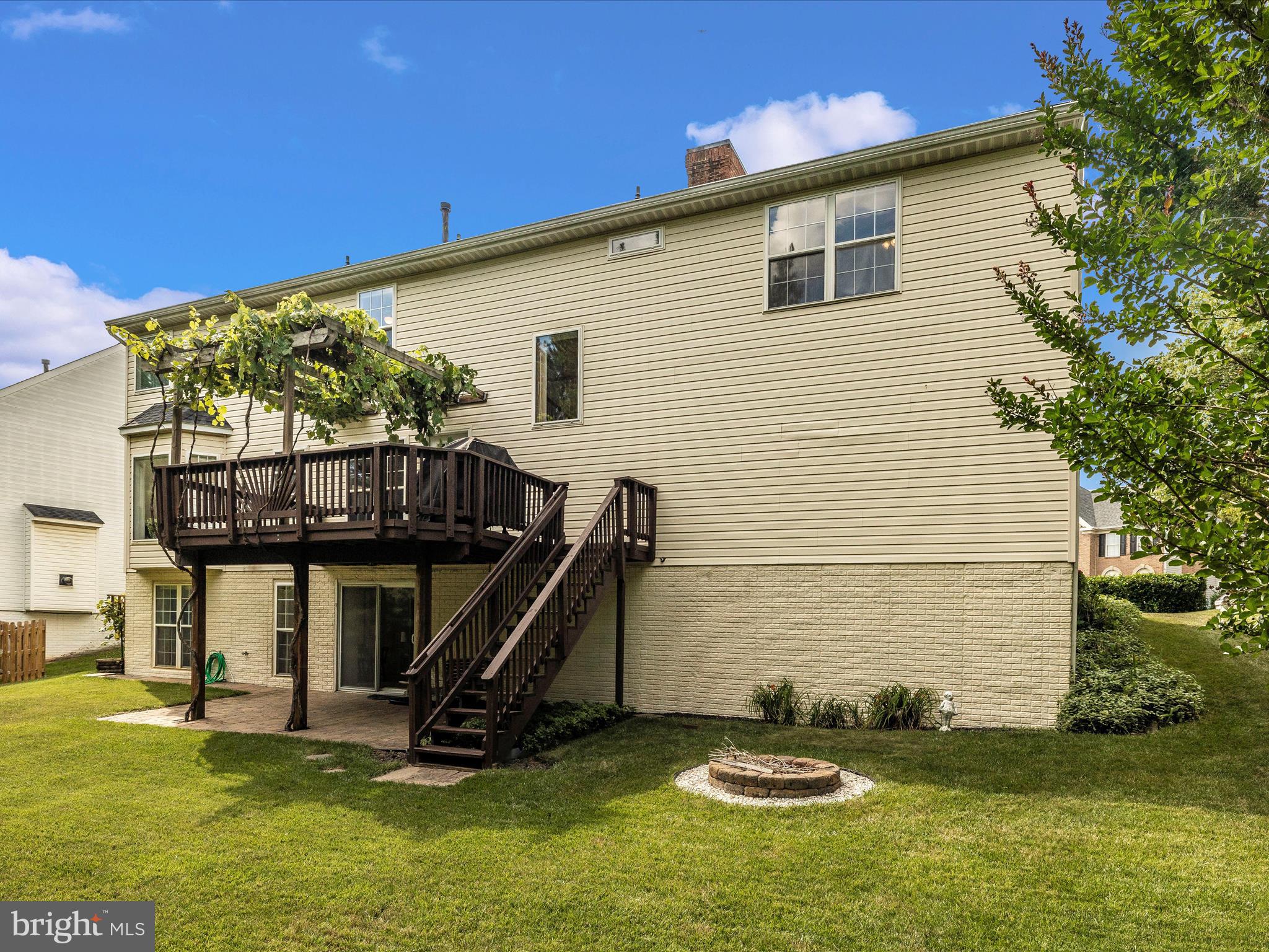 SPRING RIDGE - Residential