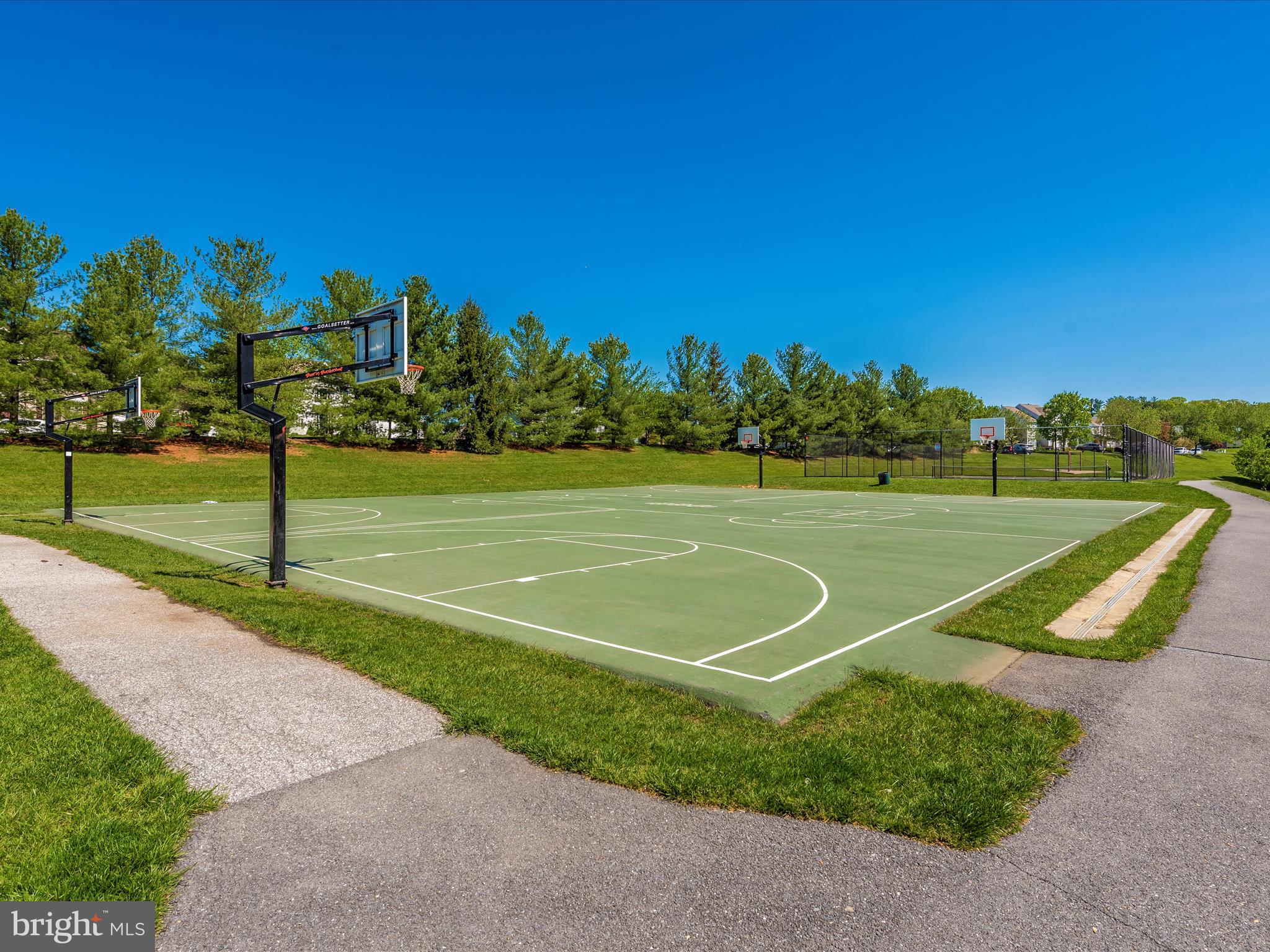 SPRING RIDGE - Residential