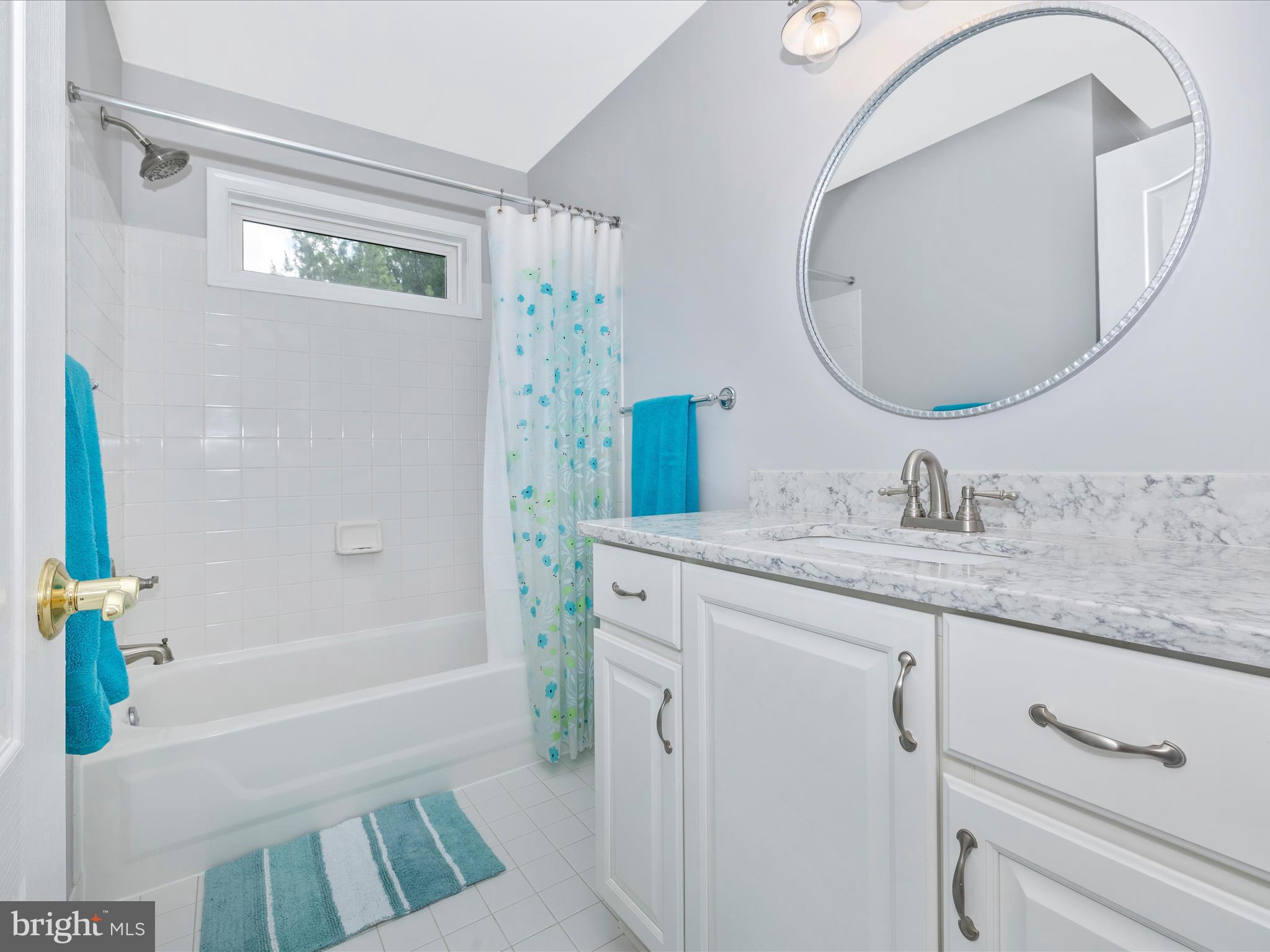 SPRING RIDGE - Residential