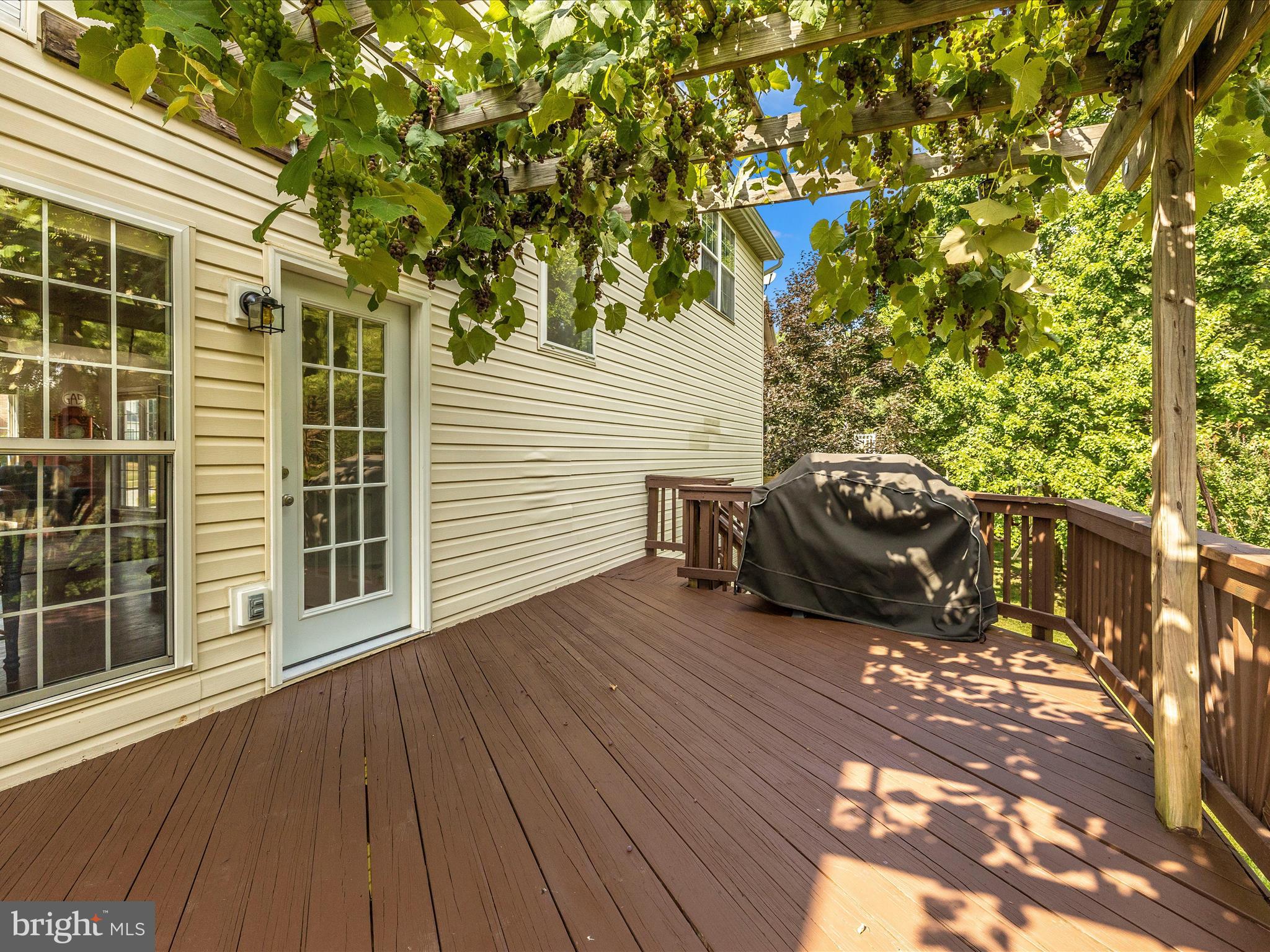 SPRING RIDGE - Residential