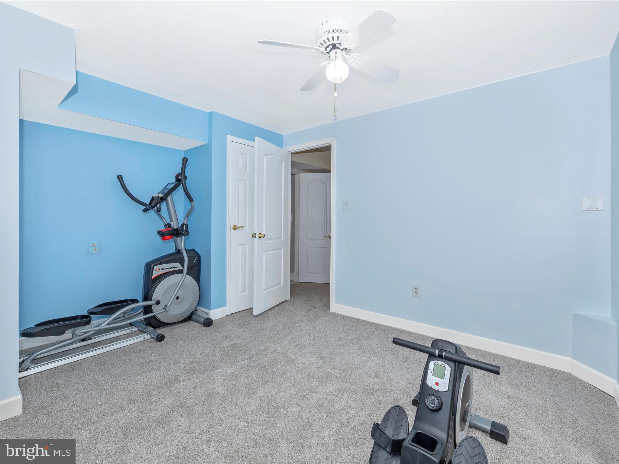 SPRING RIDGE - Residential