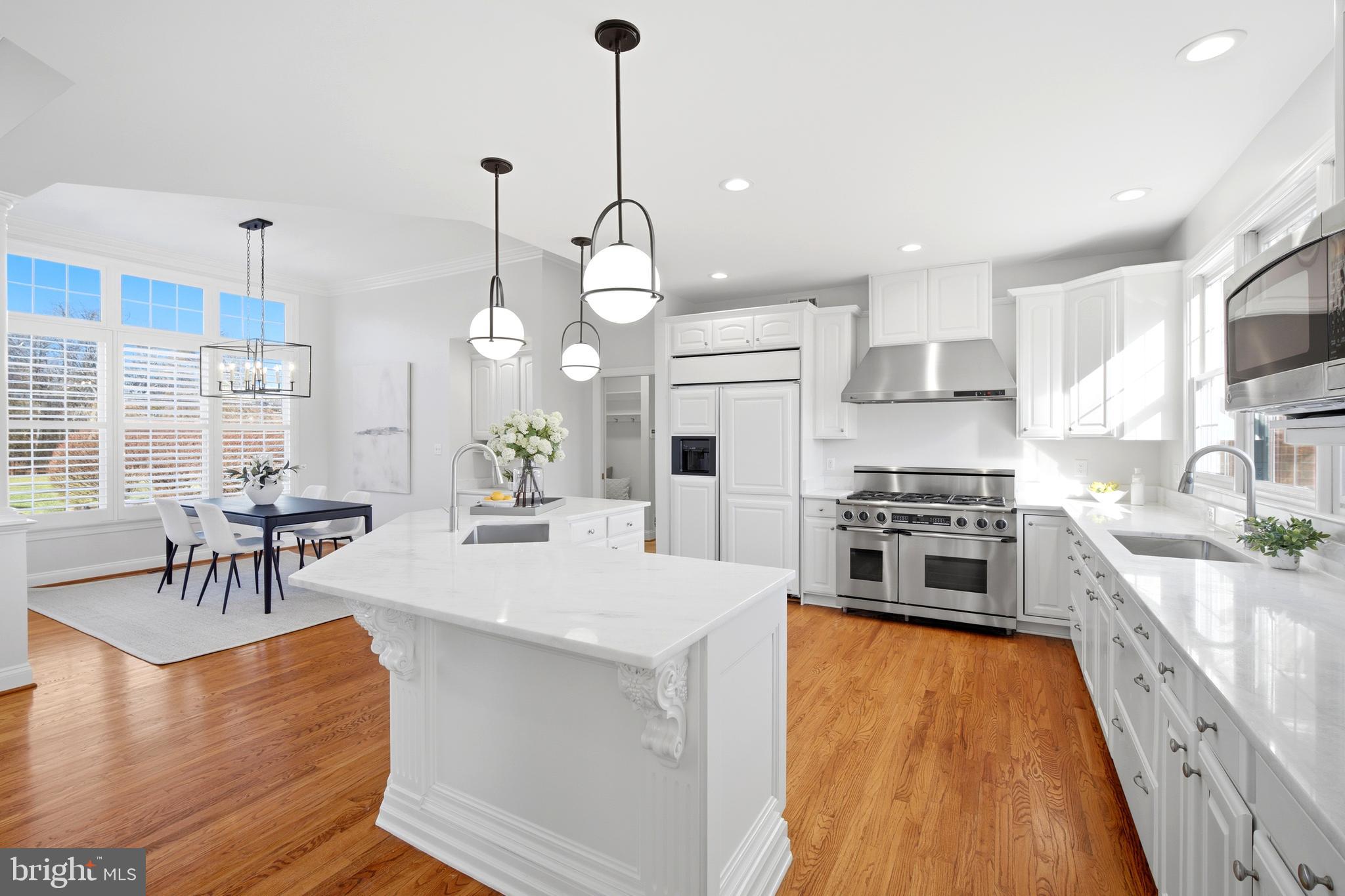 11866 TIMBER KNOLL COURT