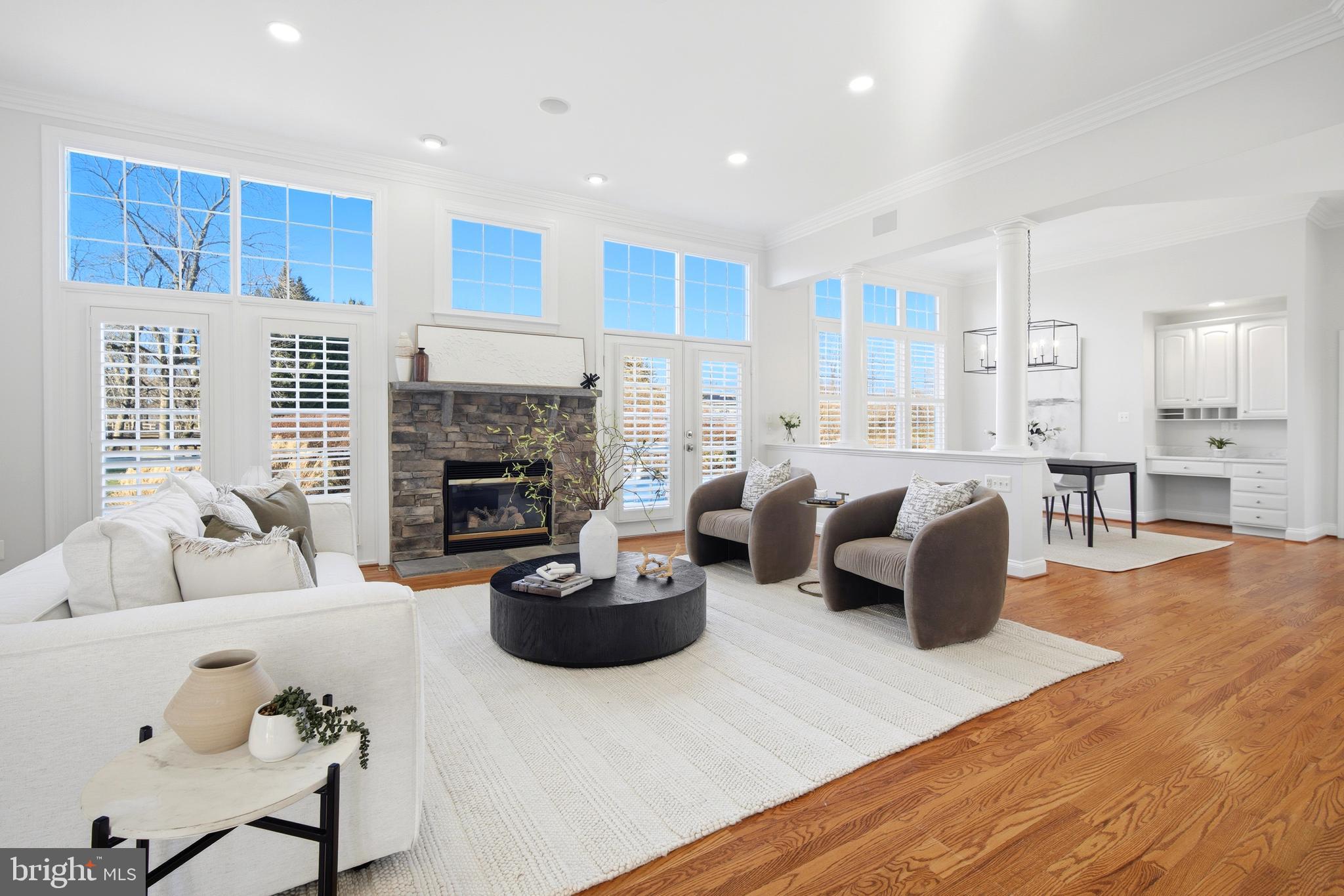 11866 TIMBER KNOLL COURT