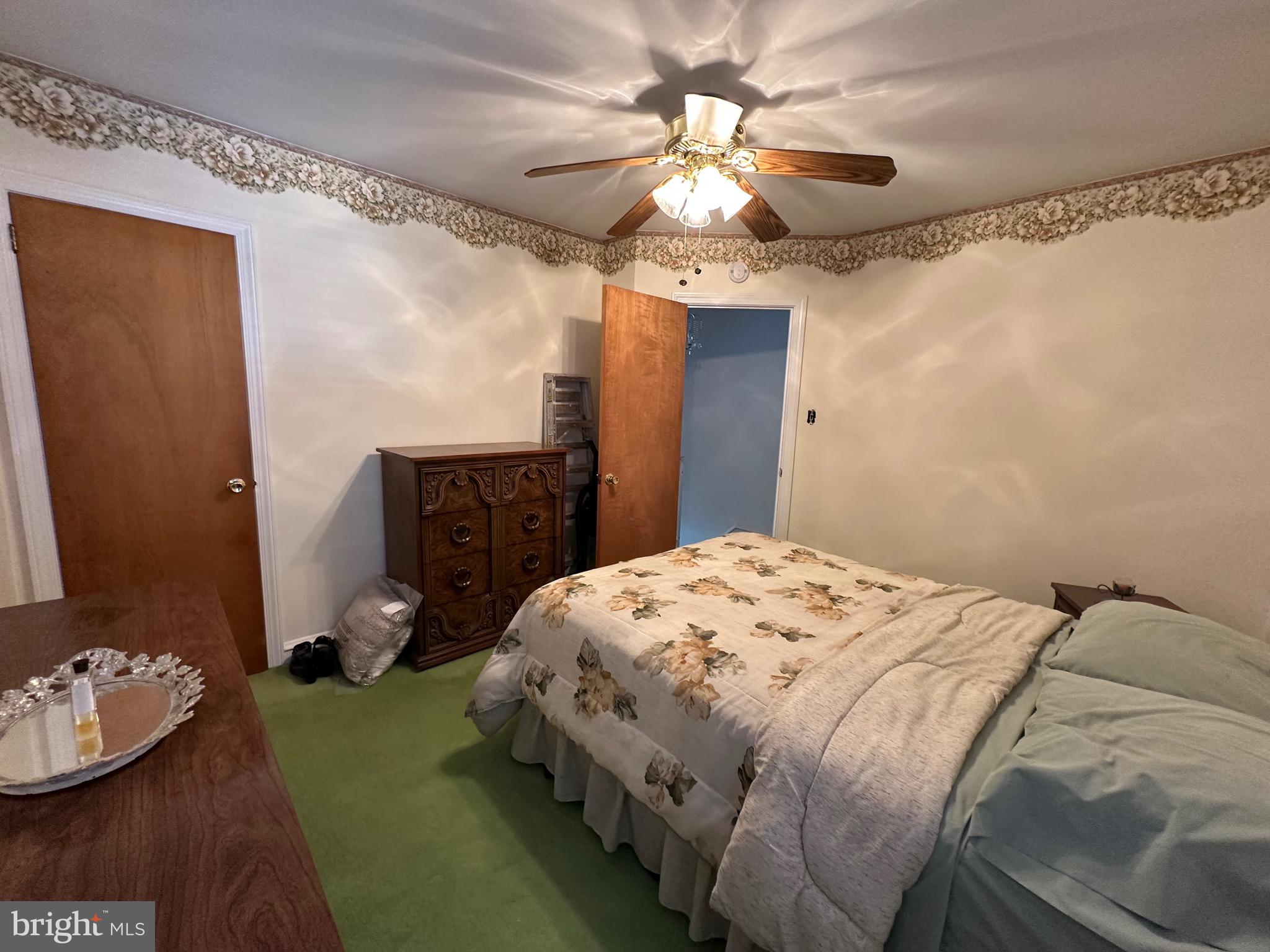 MAYFAIR (WEST) - Residential