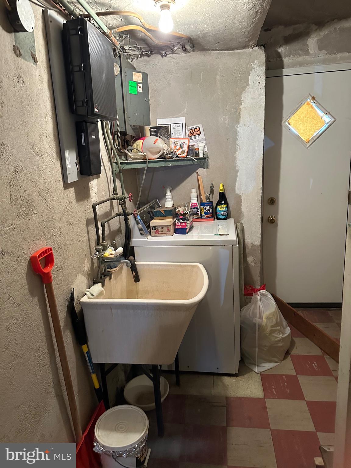 MAYFAIR (WEST) - Residential