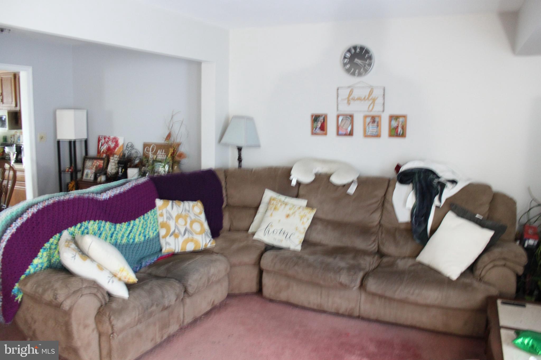 1810 CREEK VIEW DRIVE