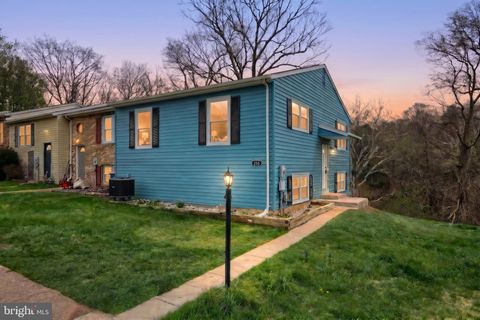 256 JUNIPER DRIVE ETTERS PA 17319