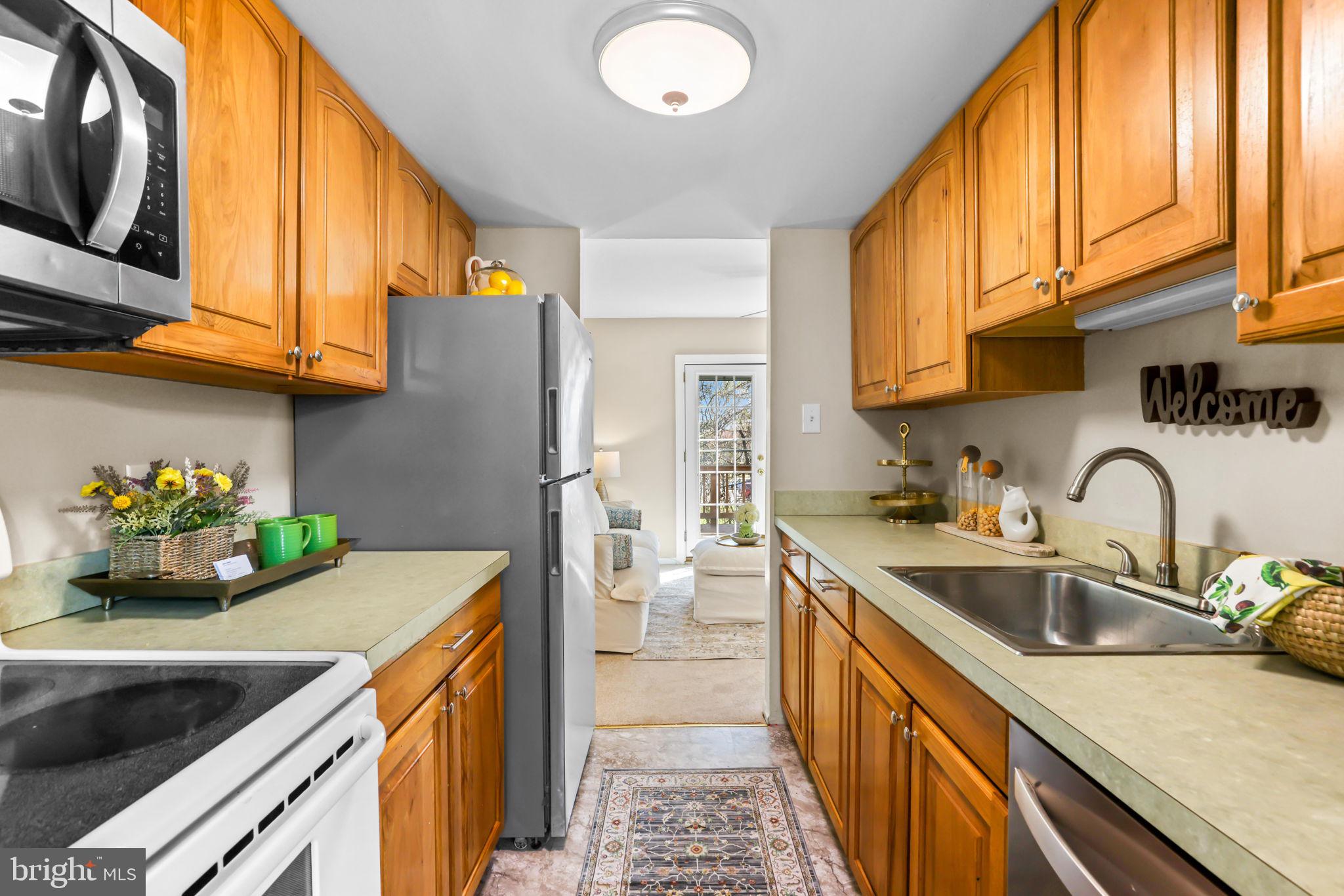 LONG REACH - Residential