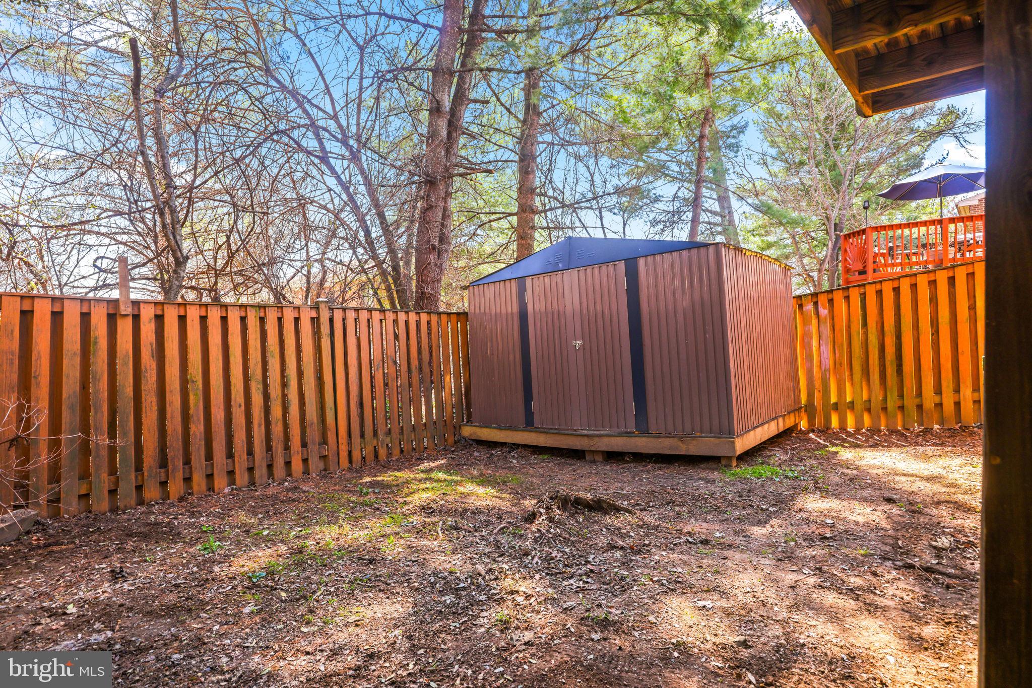 LONG REACH - Residential