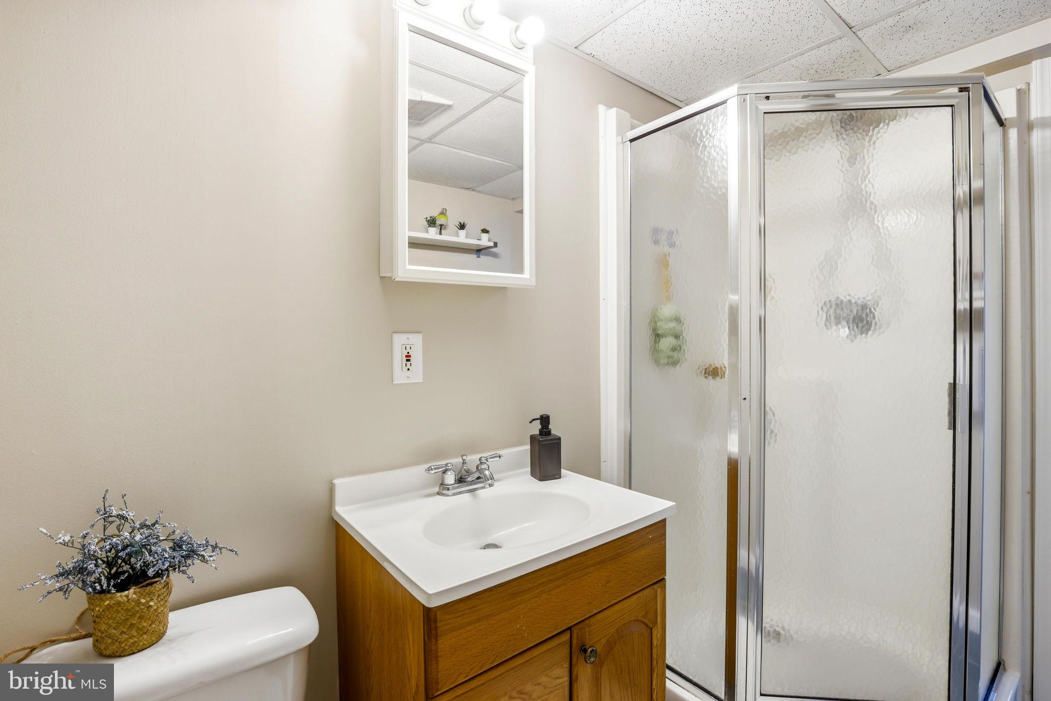 LONG REACH - Residential