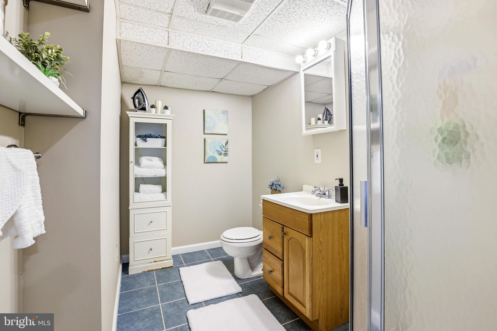 LONG REACH - Residential