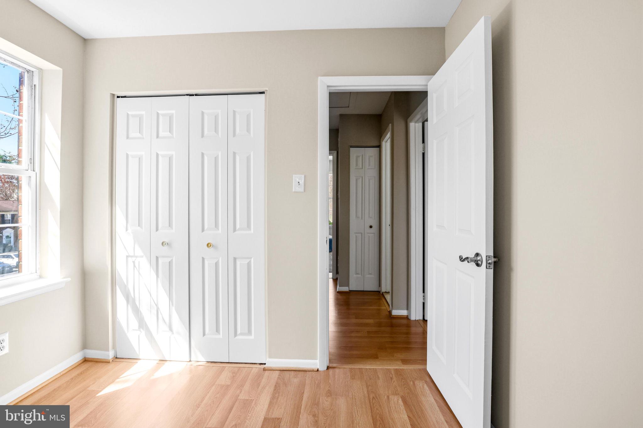 LONG REACH - Residential