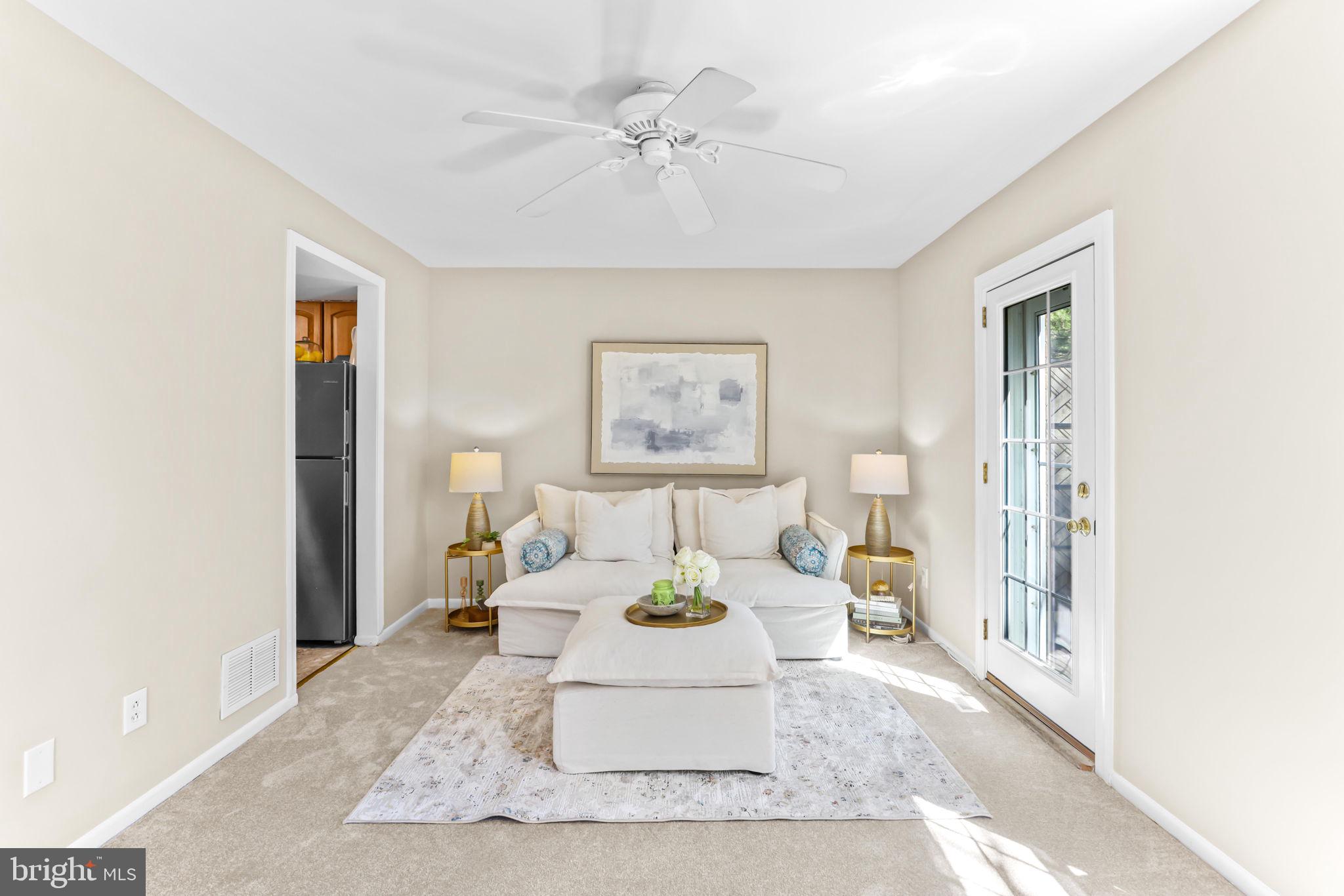 LONG REACH - Residential