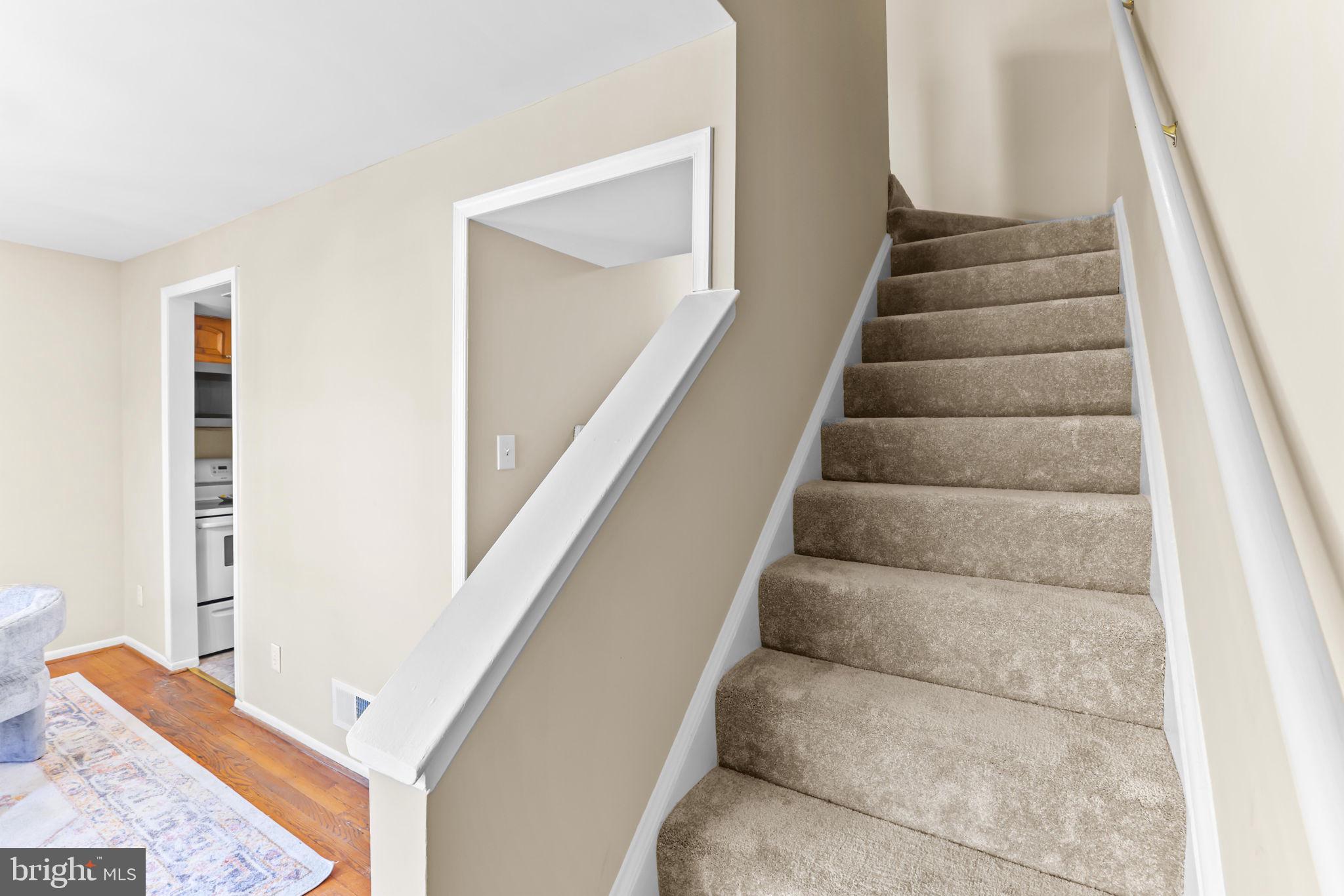 LONG REACH - Residential