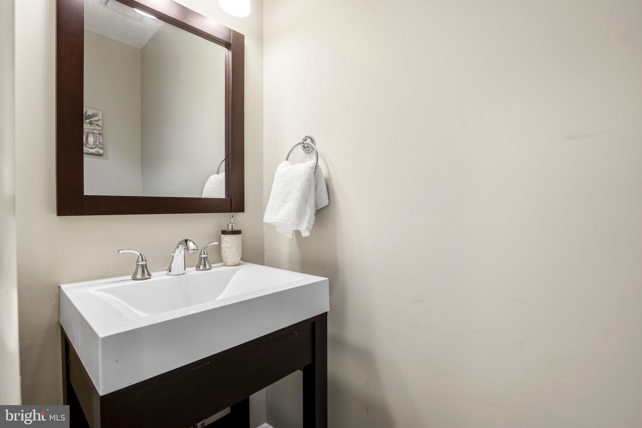 LONG REACH - Residential