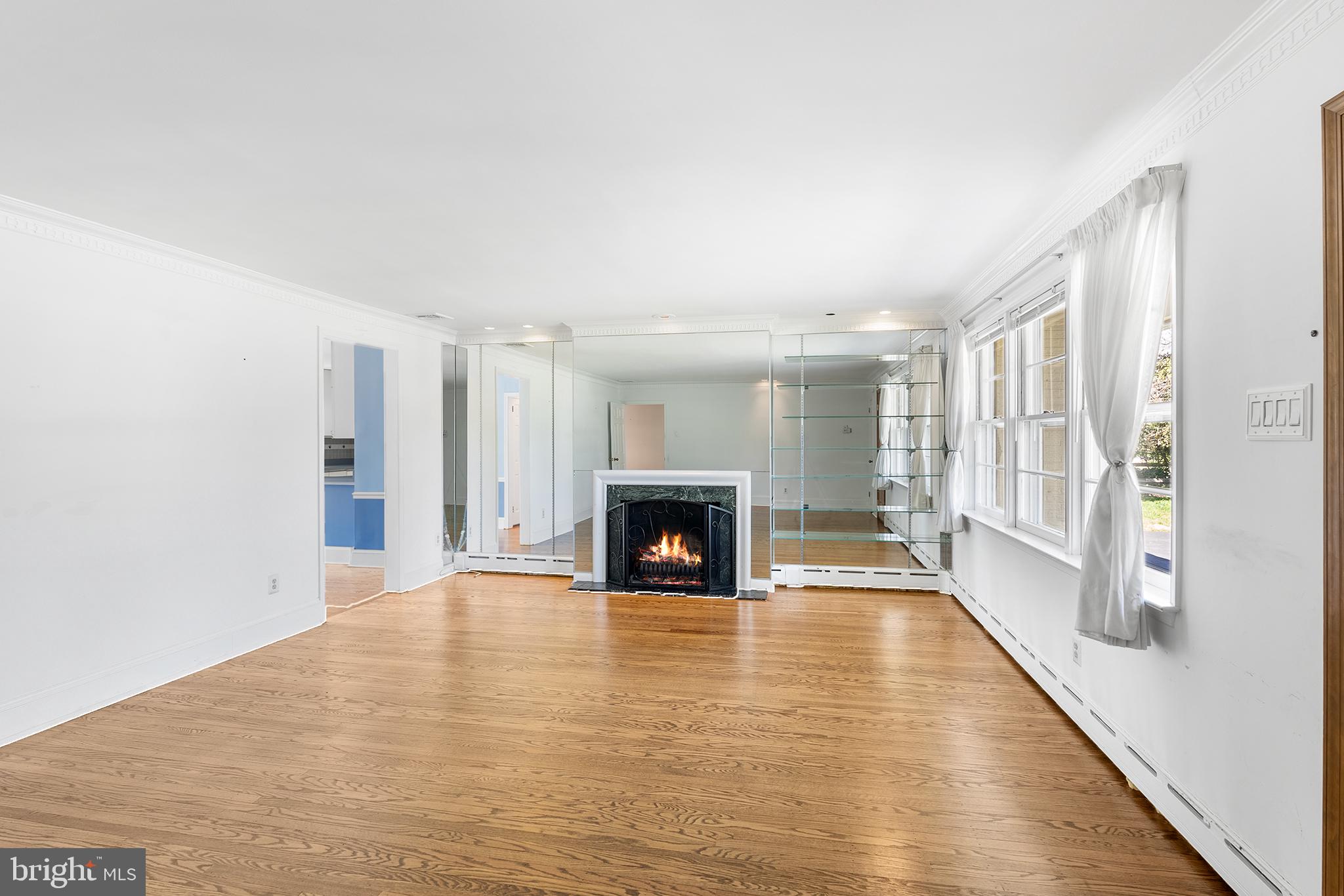 HUNTINGDON VALLEY - Residential