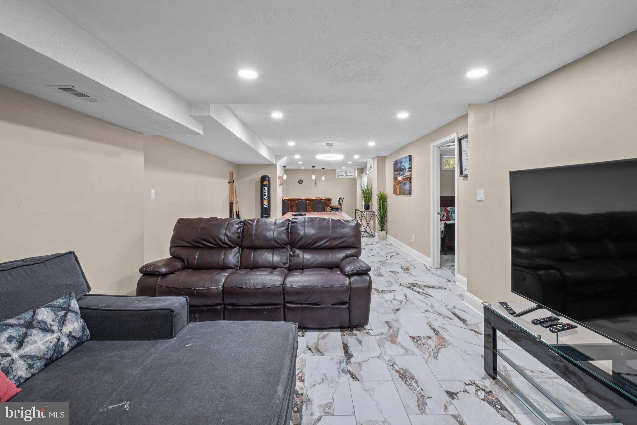 FORESTGATE - Residential