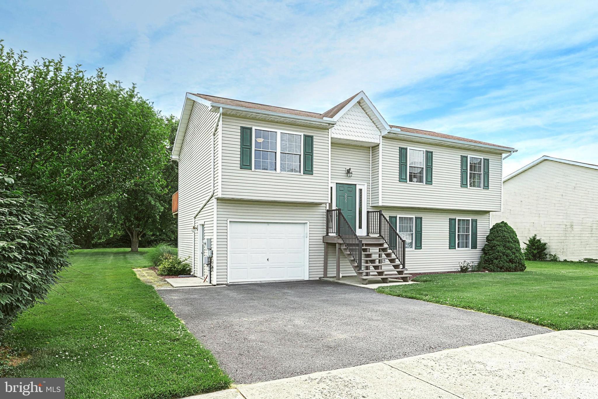 RIVERSIDE - Residential