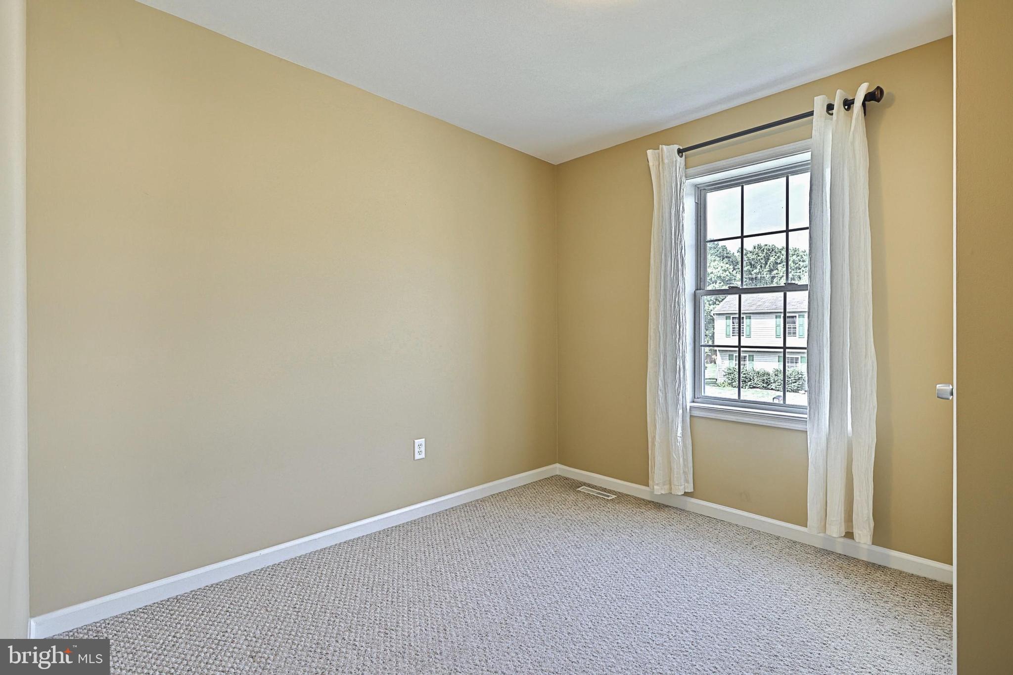 RIVERSIDE - Residential