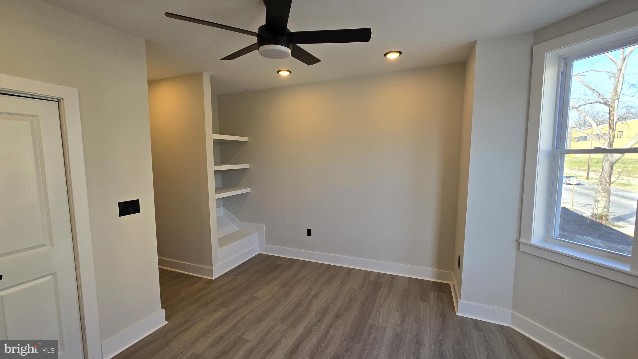 PARK HEIGHTS - Residential Lease