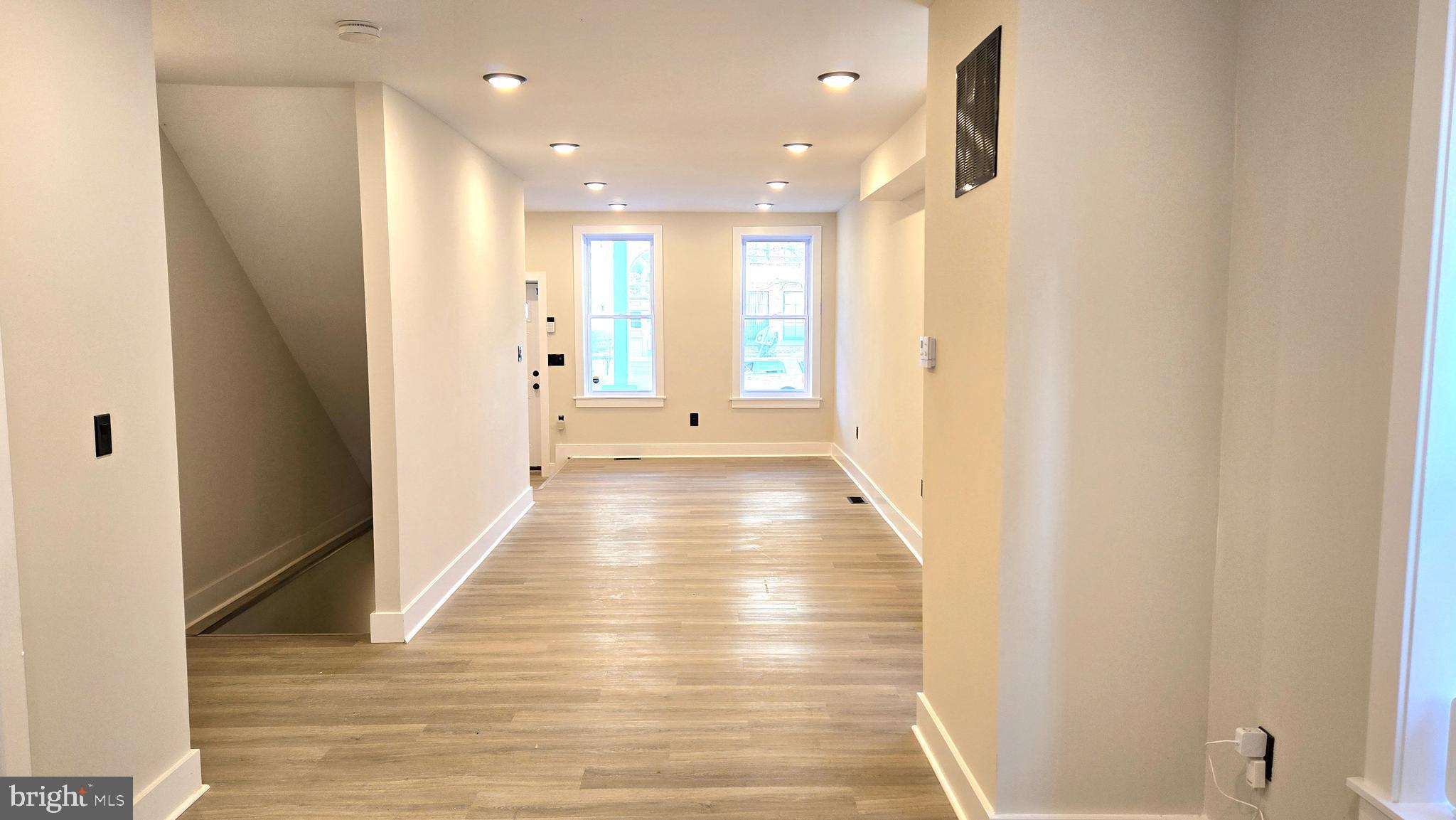 PARK HEIGHTS - Residential Lease