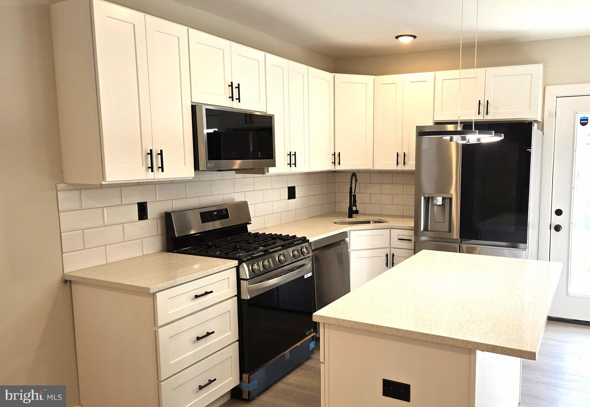 PARK HEIGHTS - Residential Lease