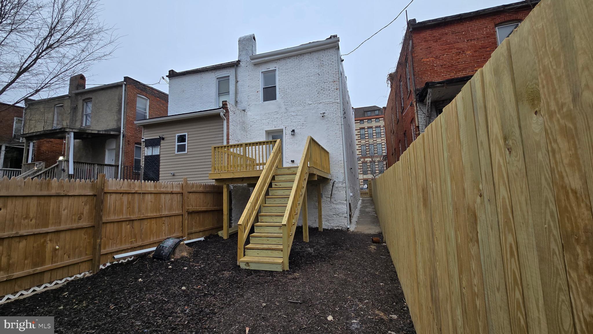 PARK HEIGHTS - Residential Lease