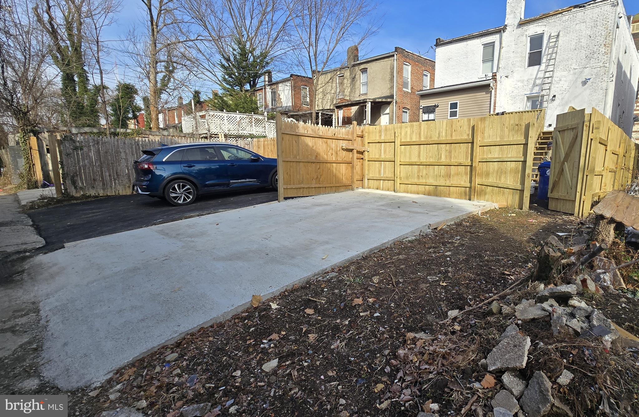 PARK HEIGHTS - Residential Lease